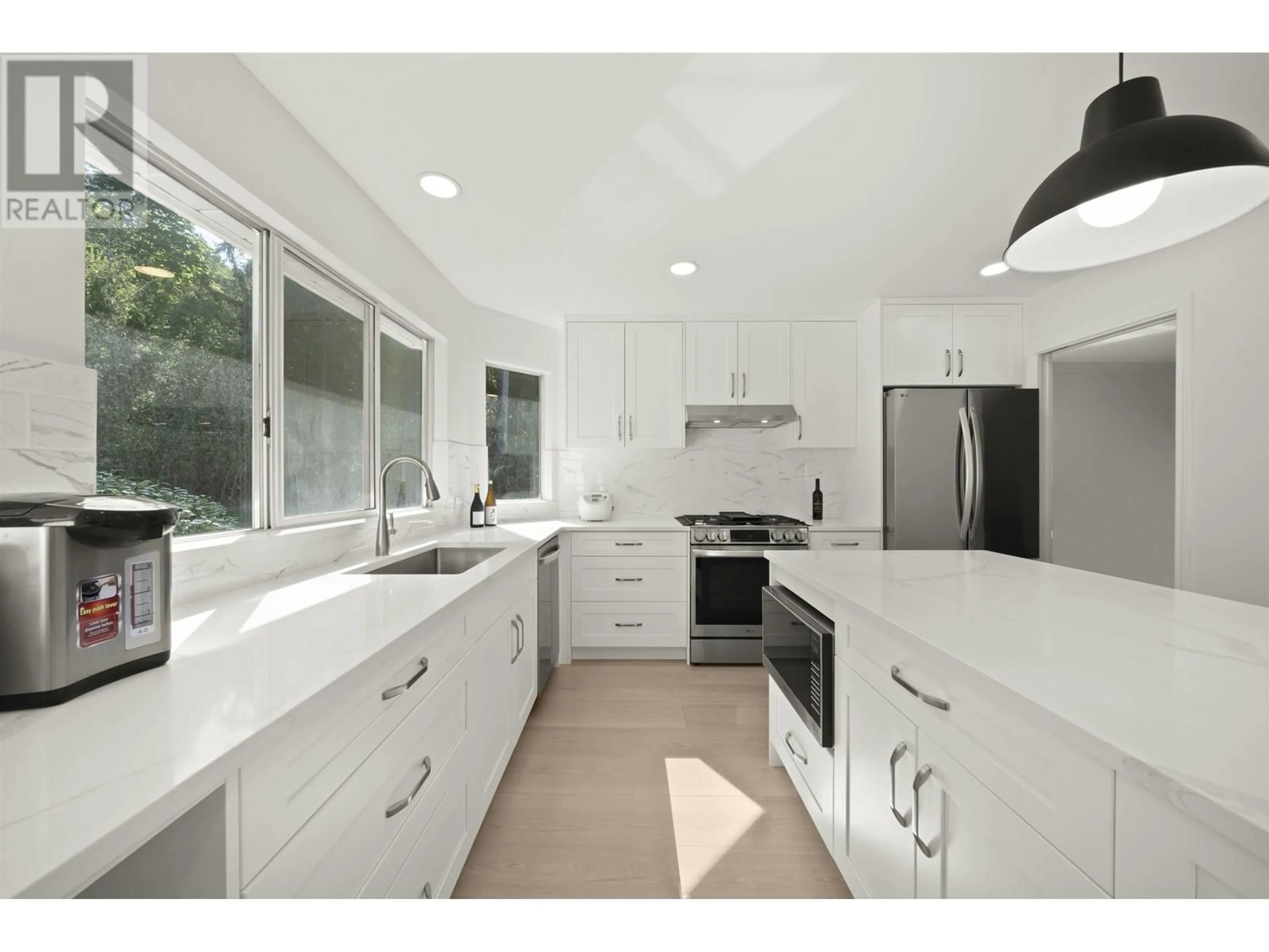 Unknown for 5399 WESTHAVEN WYND, West Vancouver British Columbia V7W3E8