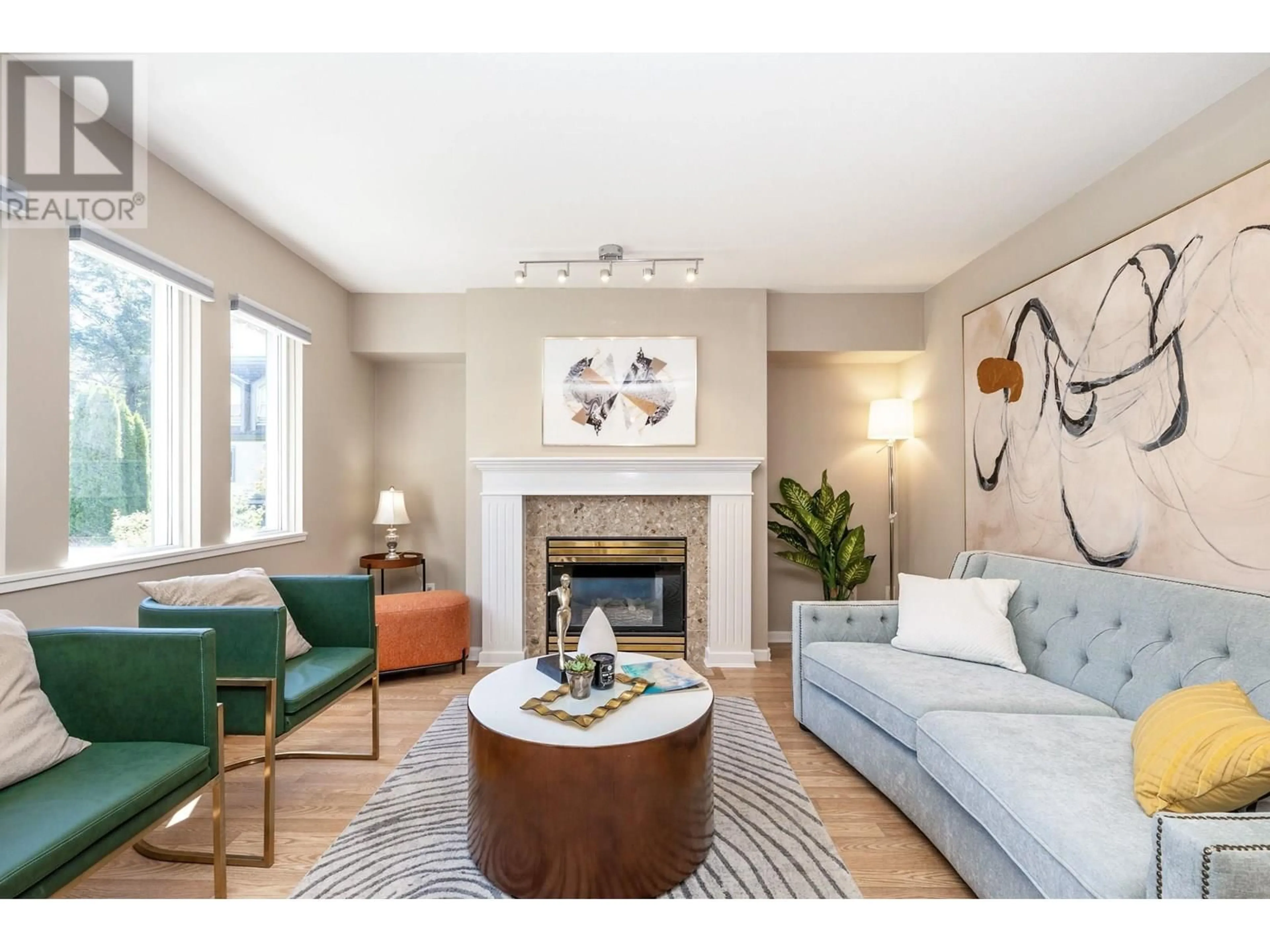 Living room with furniture, unknown for 68 - 202 LAVAL STREET, Coquitlam British Columbia V3K6X6