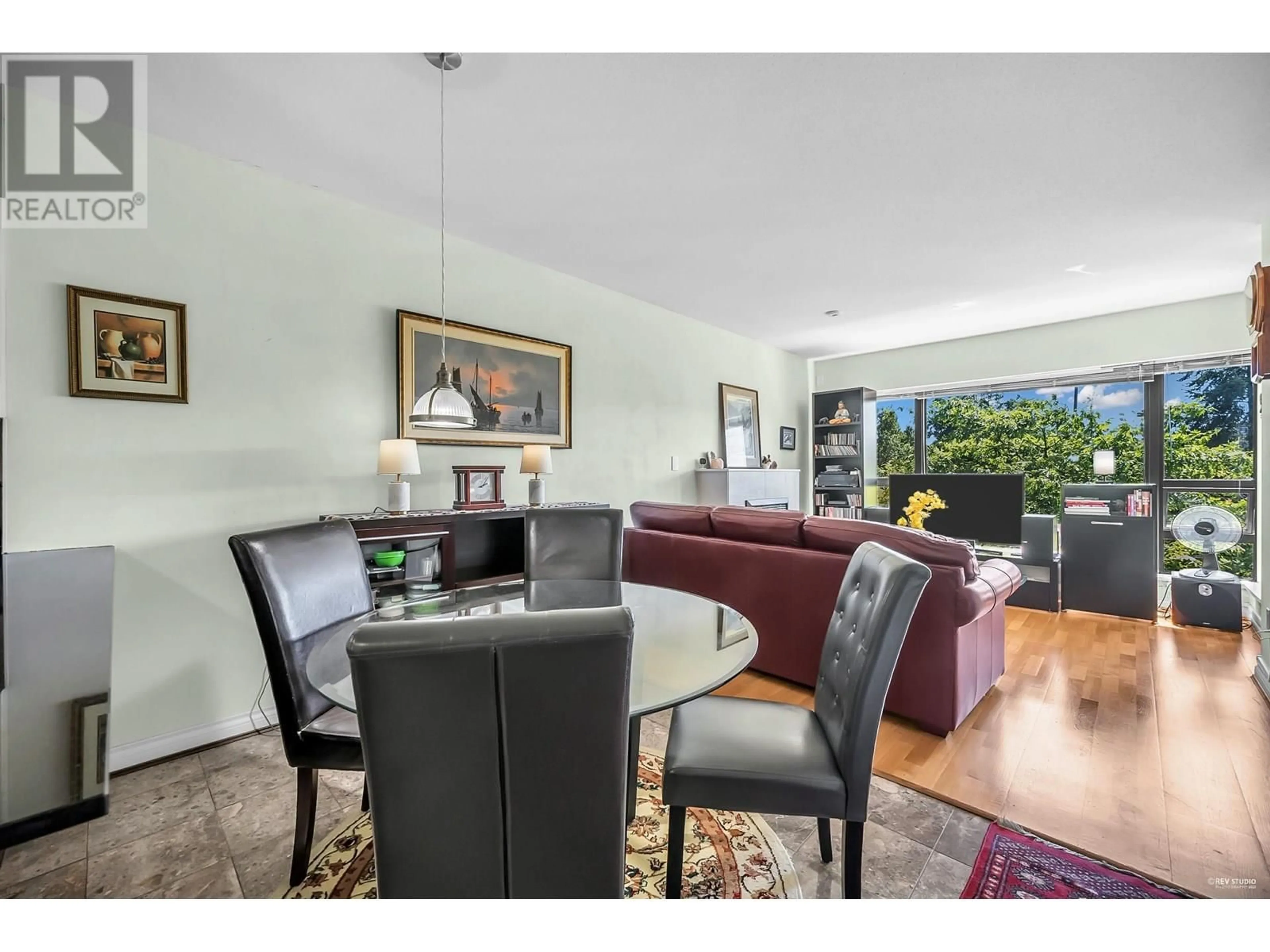 Dining room, unknown for 202 - 4178 DAWSON STREET, Burnaby British Columbia V5C0A1