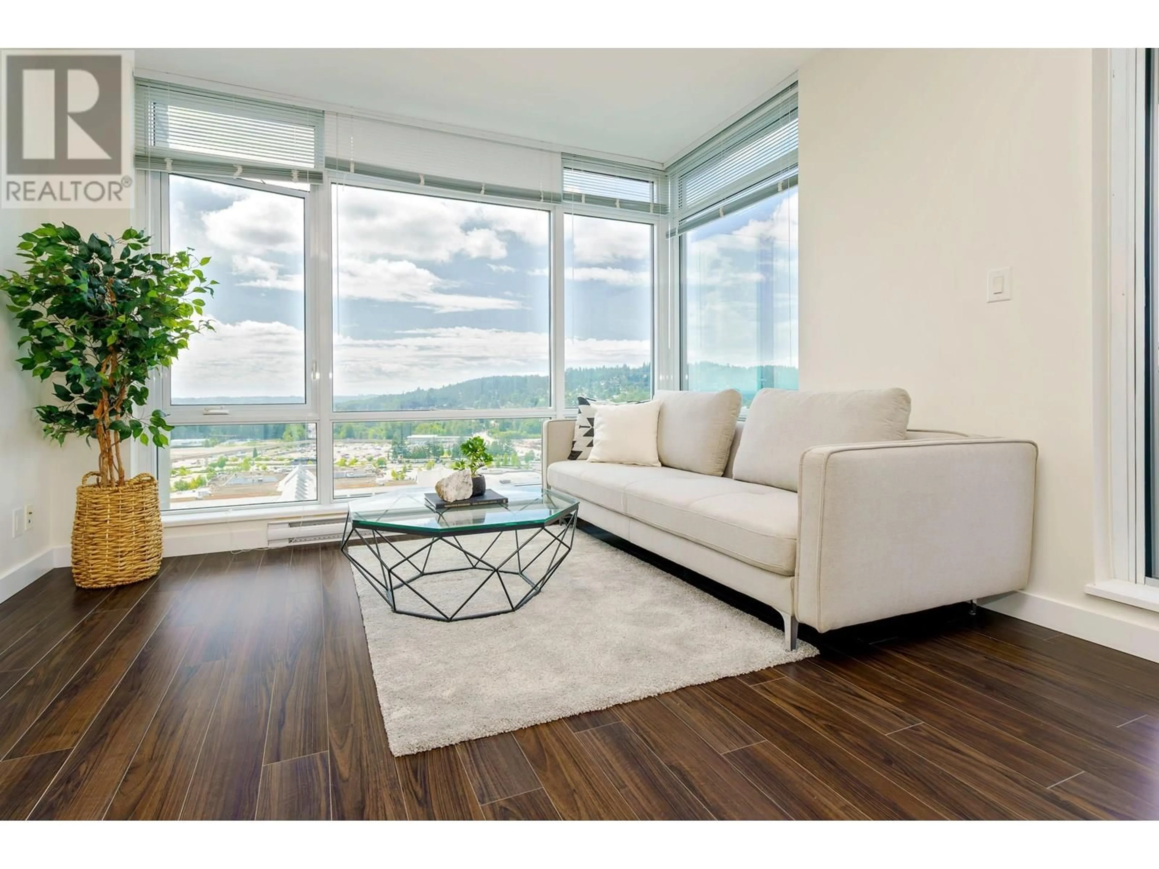Living room with furniture, unknown for 2307 - 2955 ATLANTIC AVENUE, Coquitlam British Columbia V3B0H9