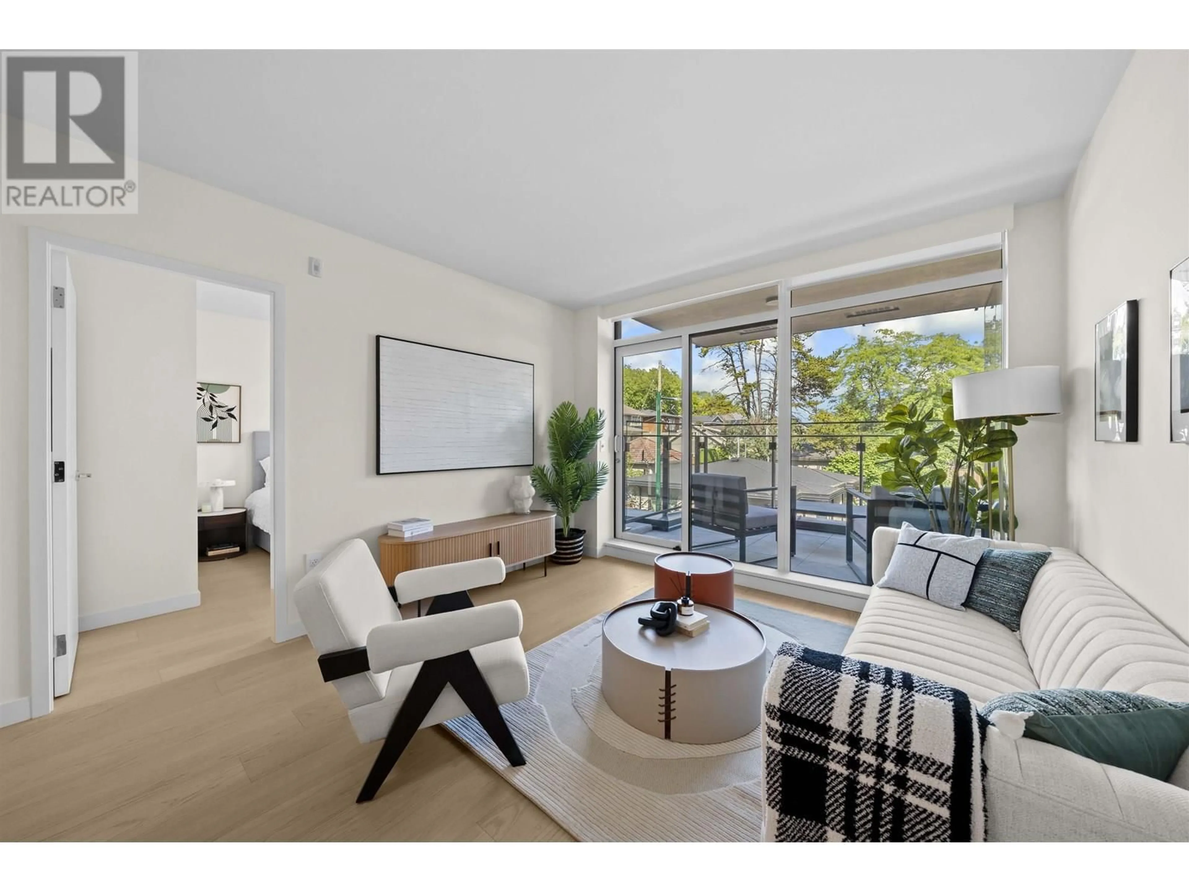 Living room with furniture, unknown for 305 - 3596 28TH AVENUE, Vancouver British Columbia V6S2G5