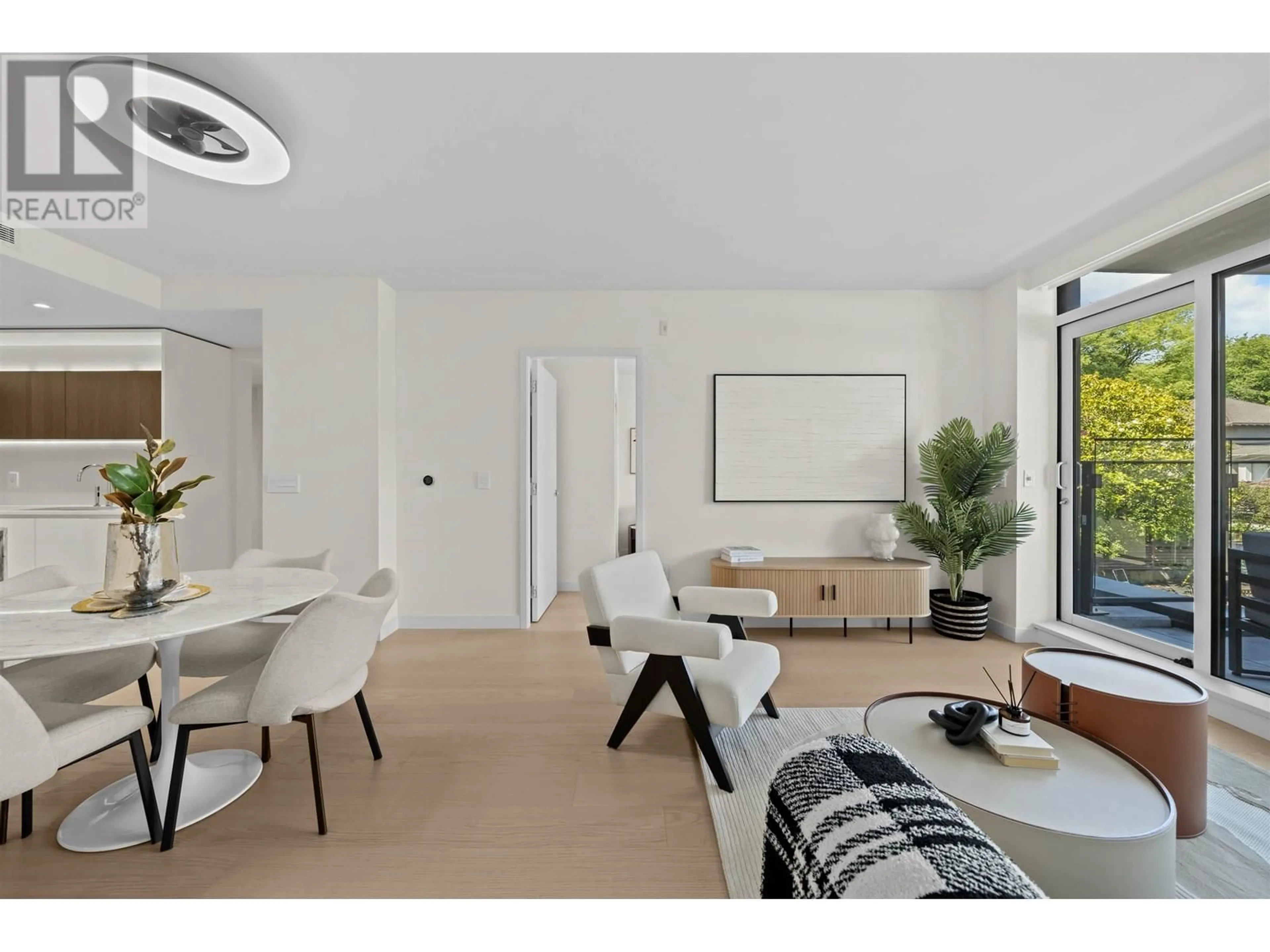 A pic of a room for 305 - 3596 28TH AVENUE, Vancouver British Columbia V6S2G5