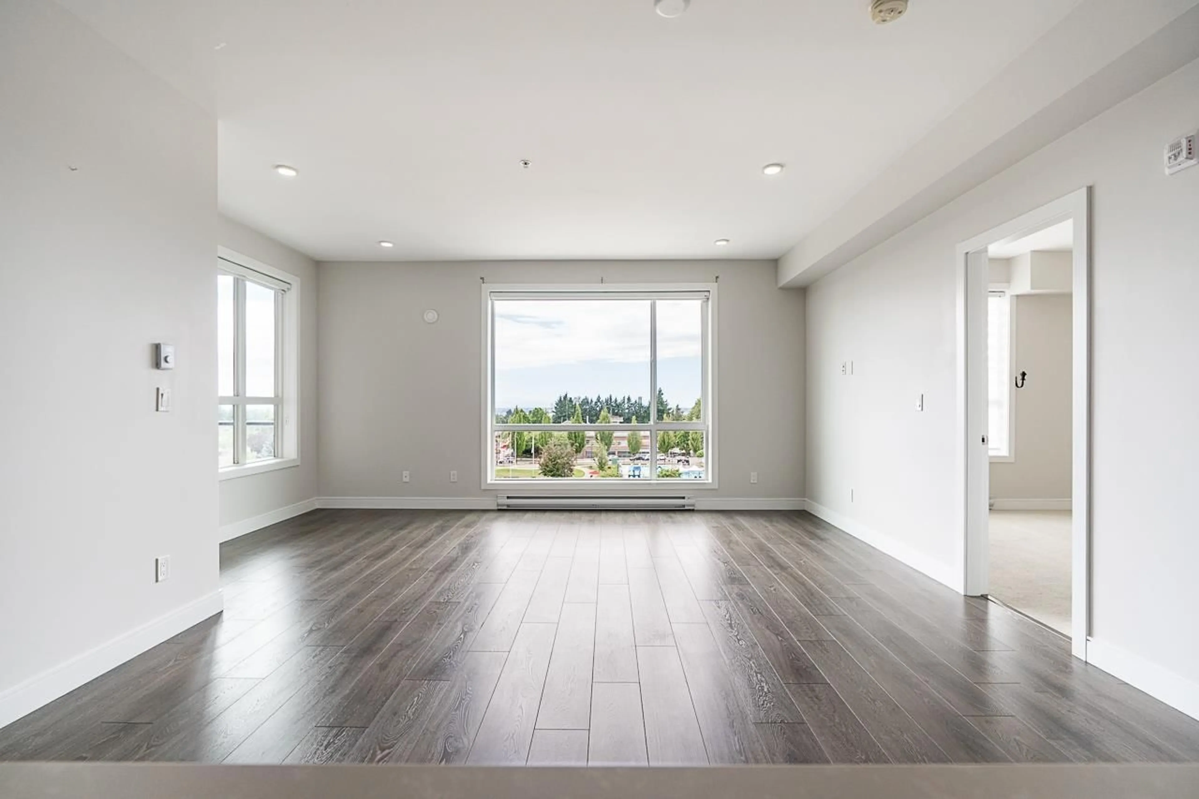 A pic of a room for 504 - 11501 84, Delta British Columbia V4C0C3