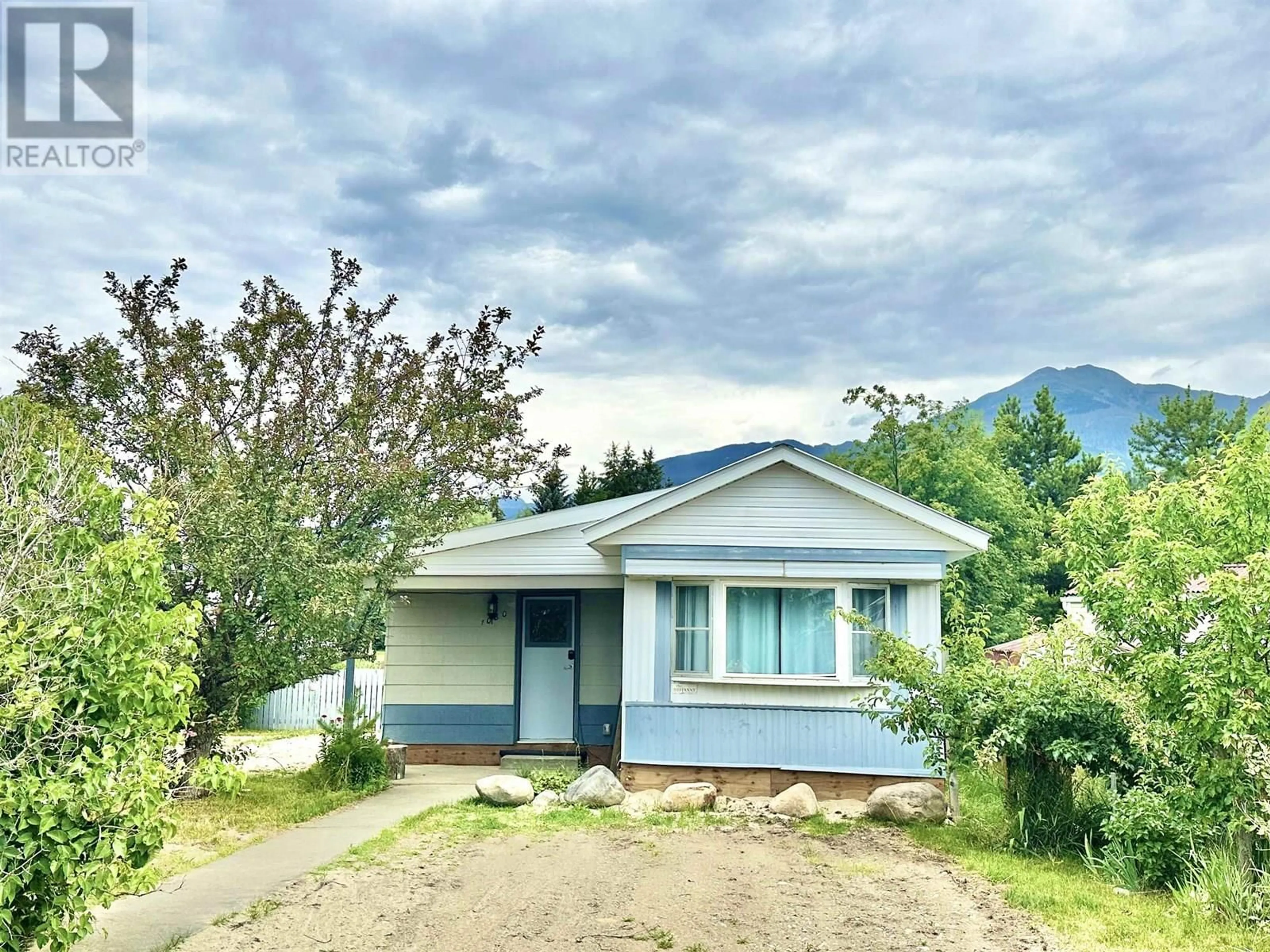 Unknown for 1080 4TH AVENUE, Valemount British Columbia V0E2Z0