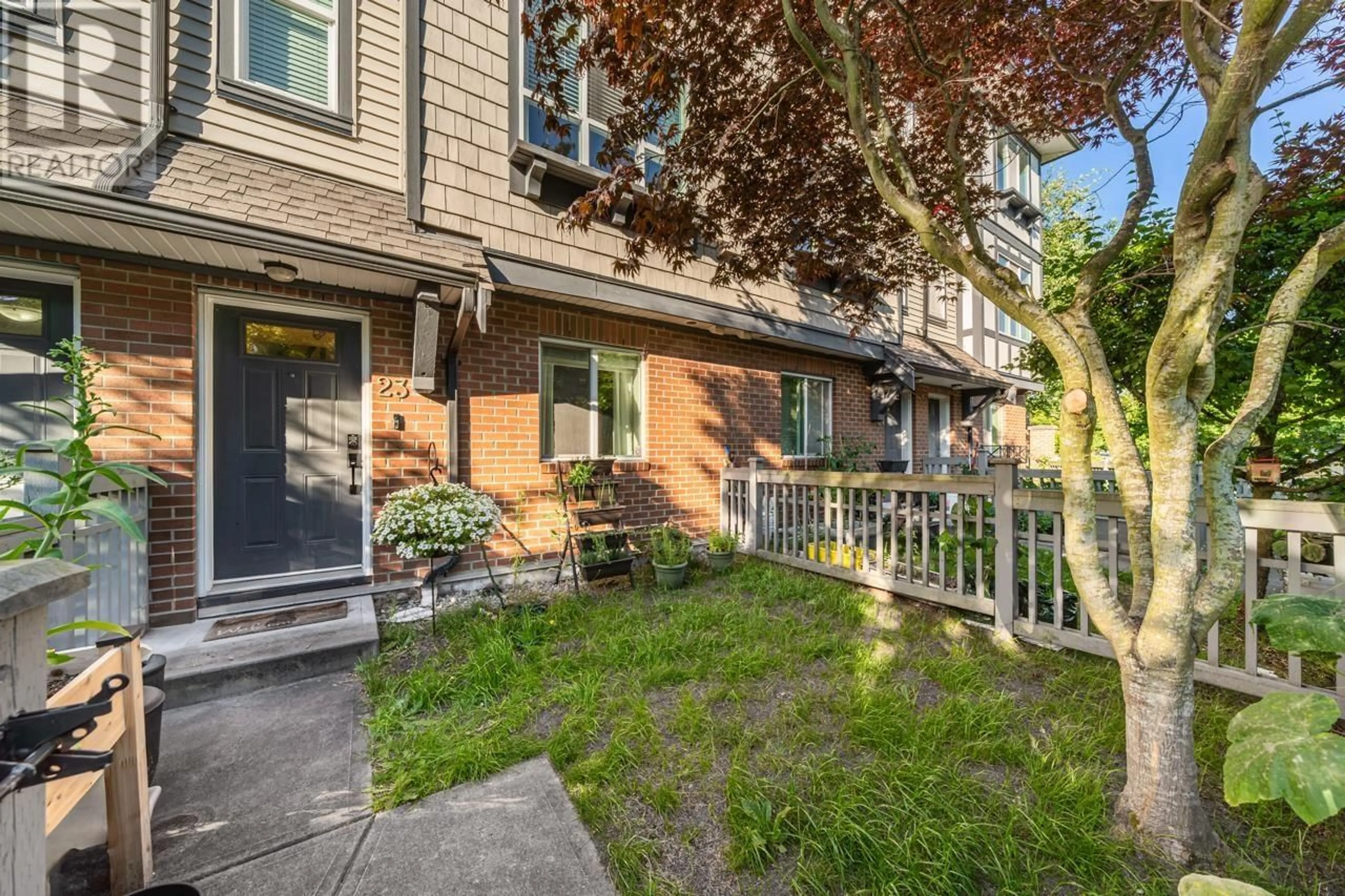 Unknown for 23 - 9533 TOMICKI AVENUE, Richmond British Columbia V6X0E5