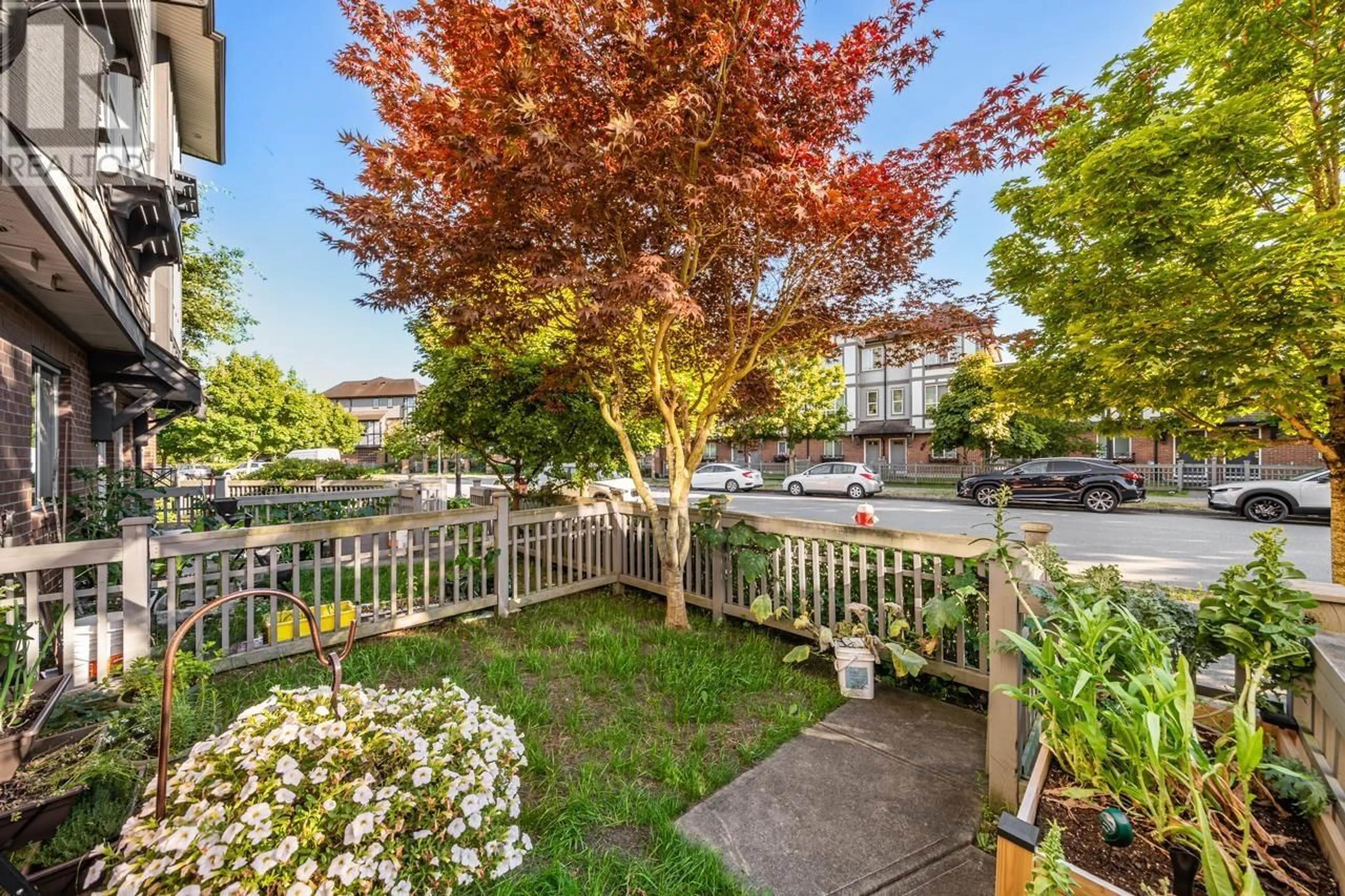 Patio, water/lake/river/ocean view for 23 - 9533 TOMICKI AVENUE, Richmond British Columbia V6X0E5