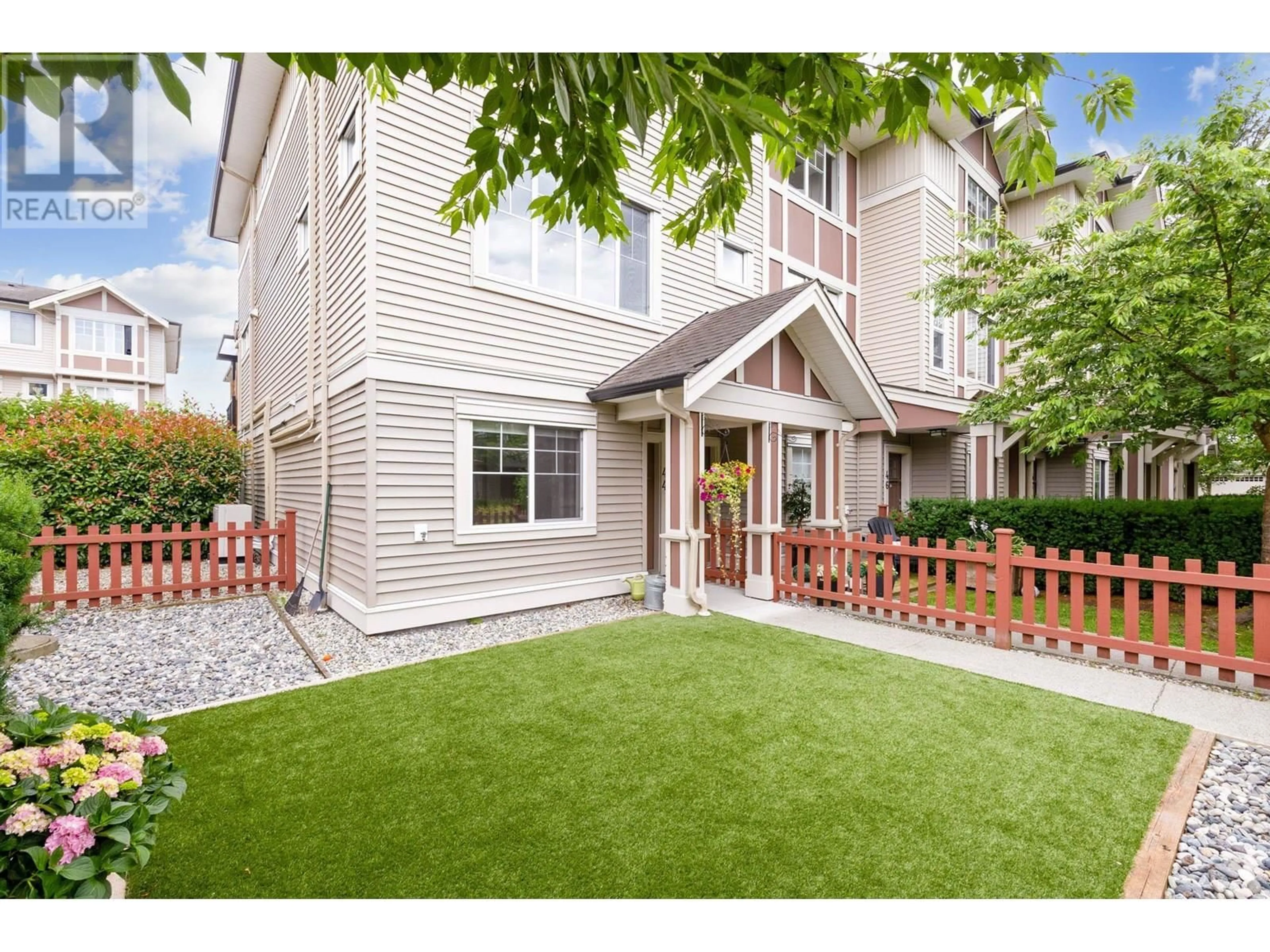 Unknown for 44 - 10151 240 STREET, Maple Ridge British Columbia V2W0G9