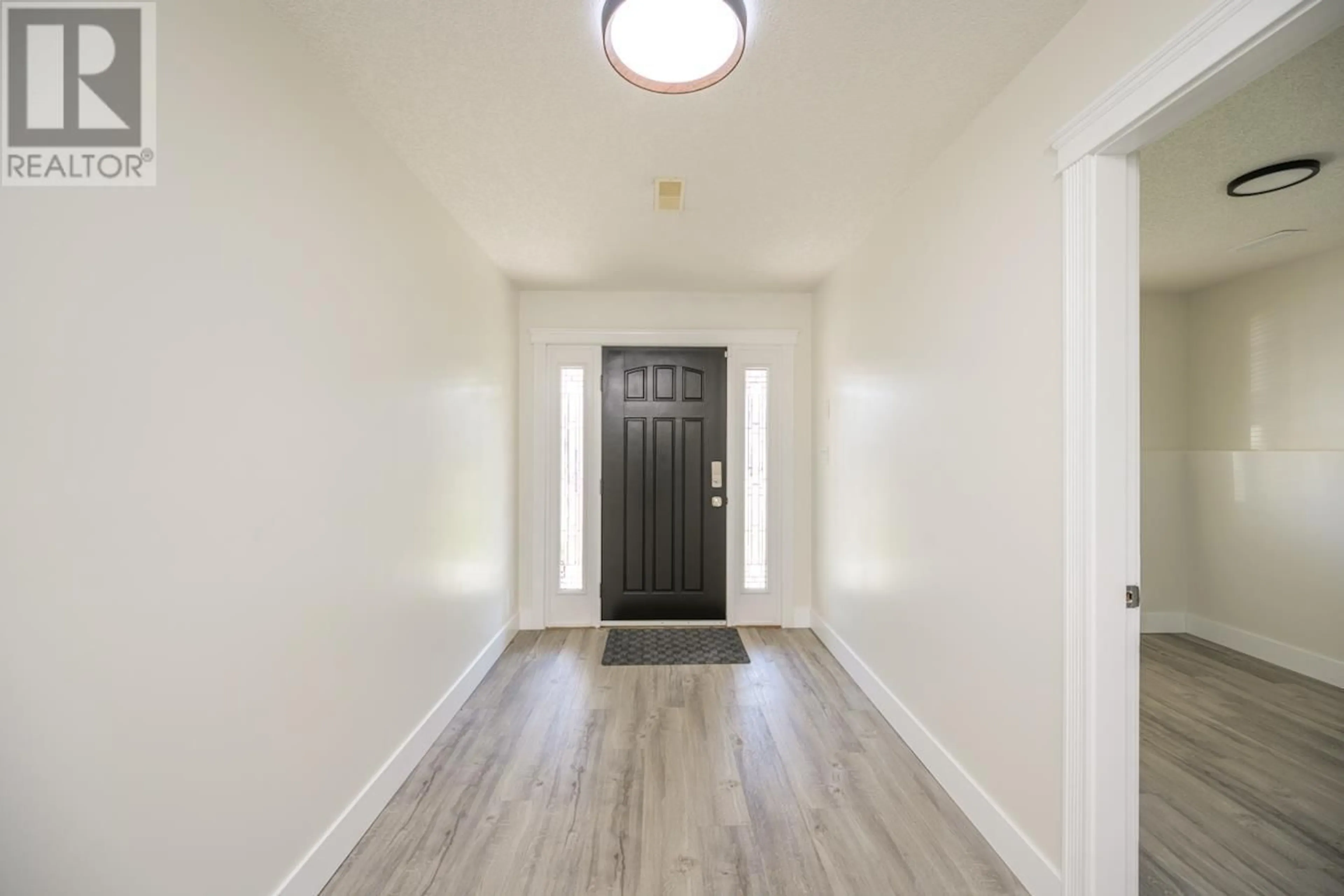 Indoor entryway for 6981 EUGENE ROAD, Prince George British Columbia V2N5P6
