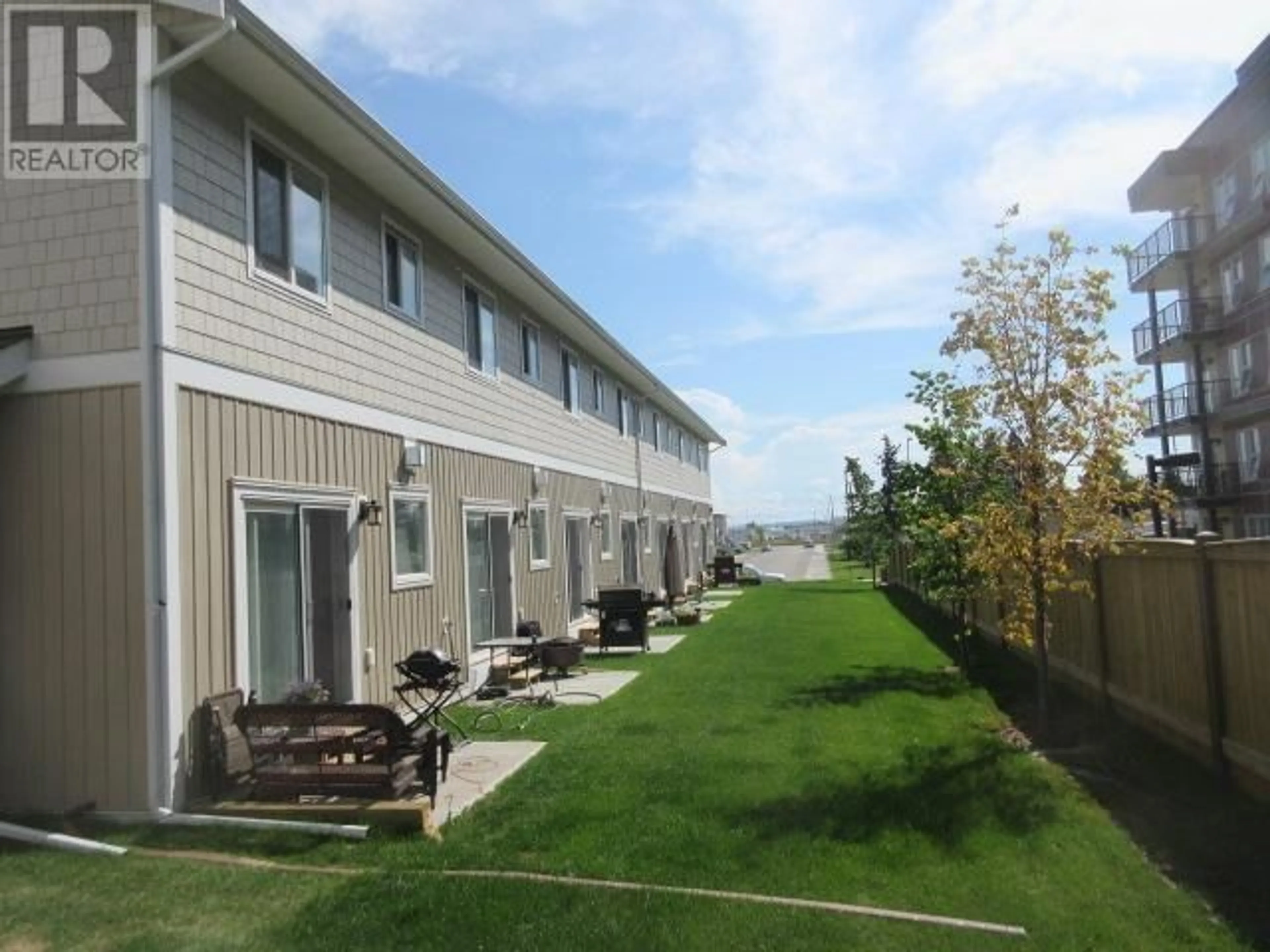 Patio, water/lake/river/ocean view for 155 - 10904 102 AVENUE, Fort St. John British Columbia V1J0M3