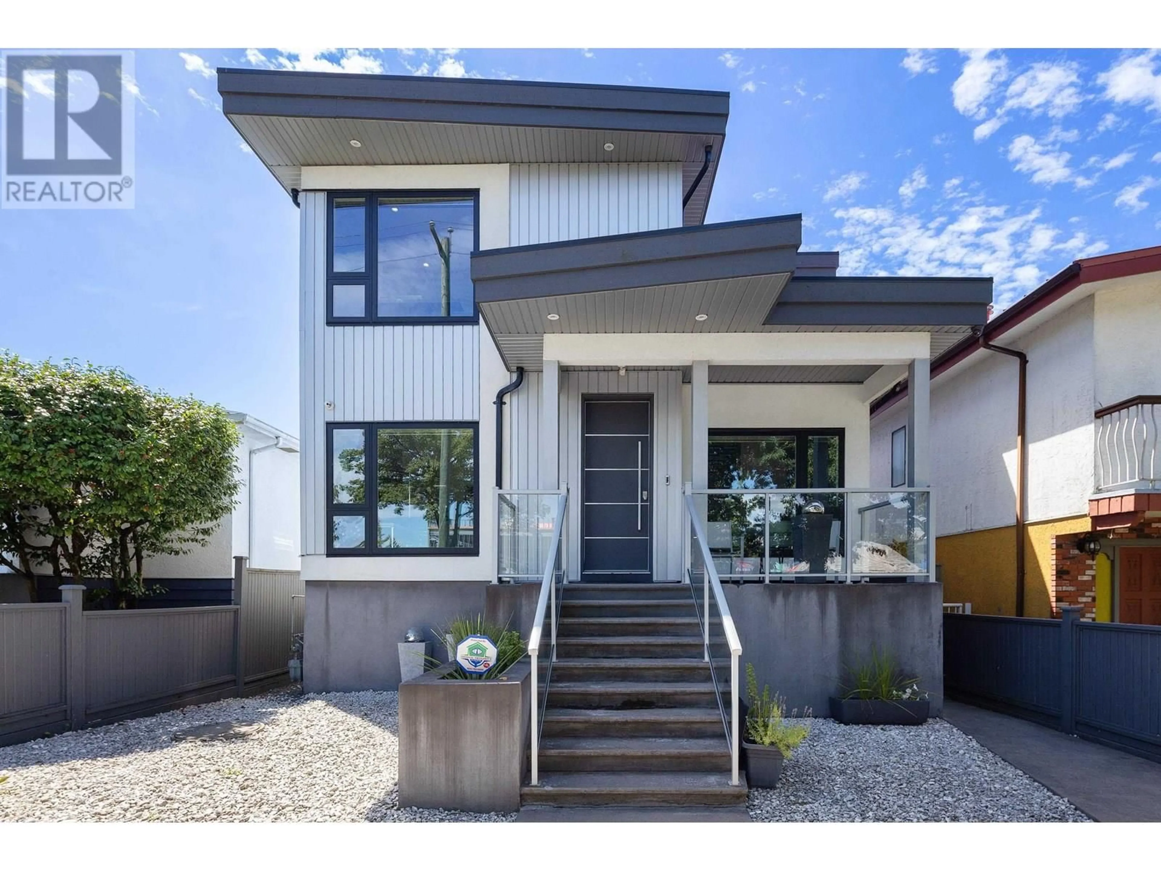 Home with brick exterior material, street for 250 53RD AVENUE, Vancouver British Columbia V5X1H9