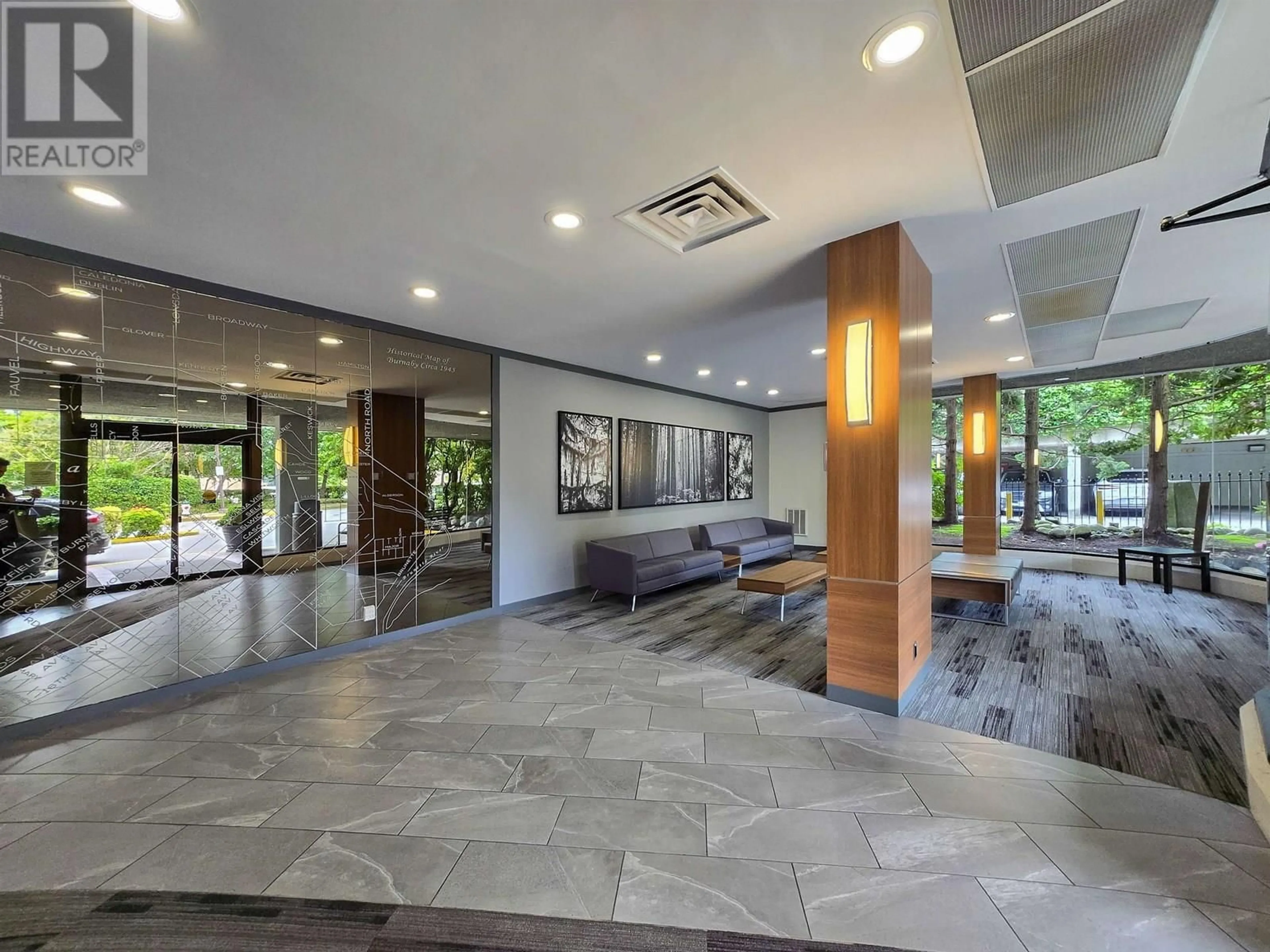 Lobby for 708 - 3980 CARRIGAN COURT, Burnaby British Columbia V3N4S6