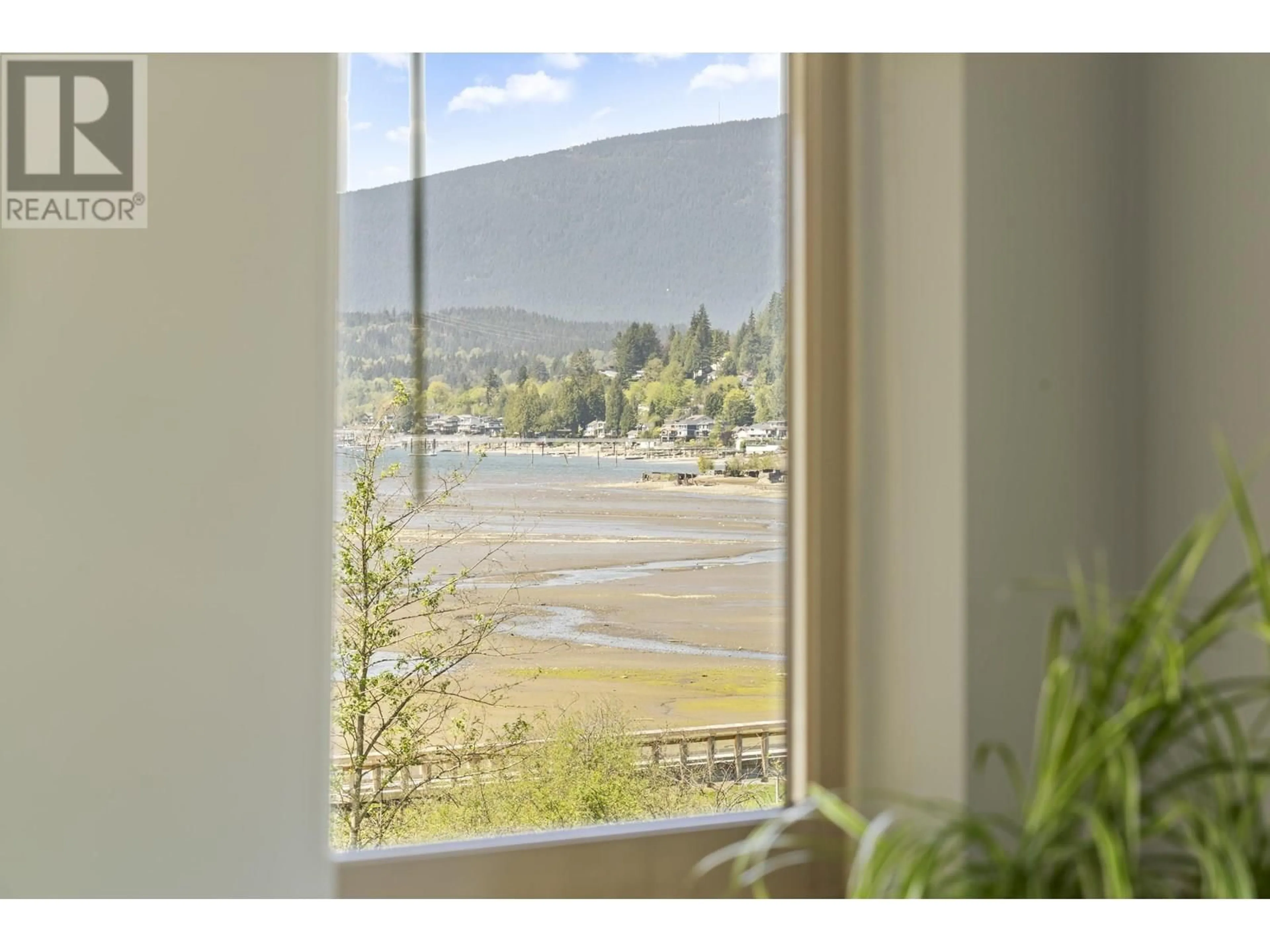 A pic of a room for 306 - 700 KLAHANIE DRIVE, Port Moody British Columbia V3H5L3