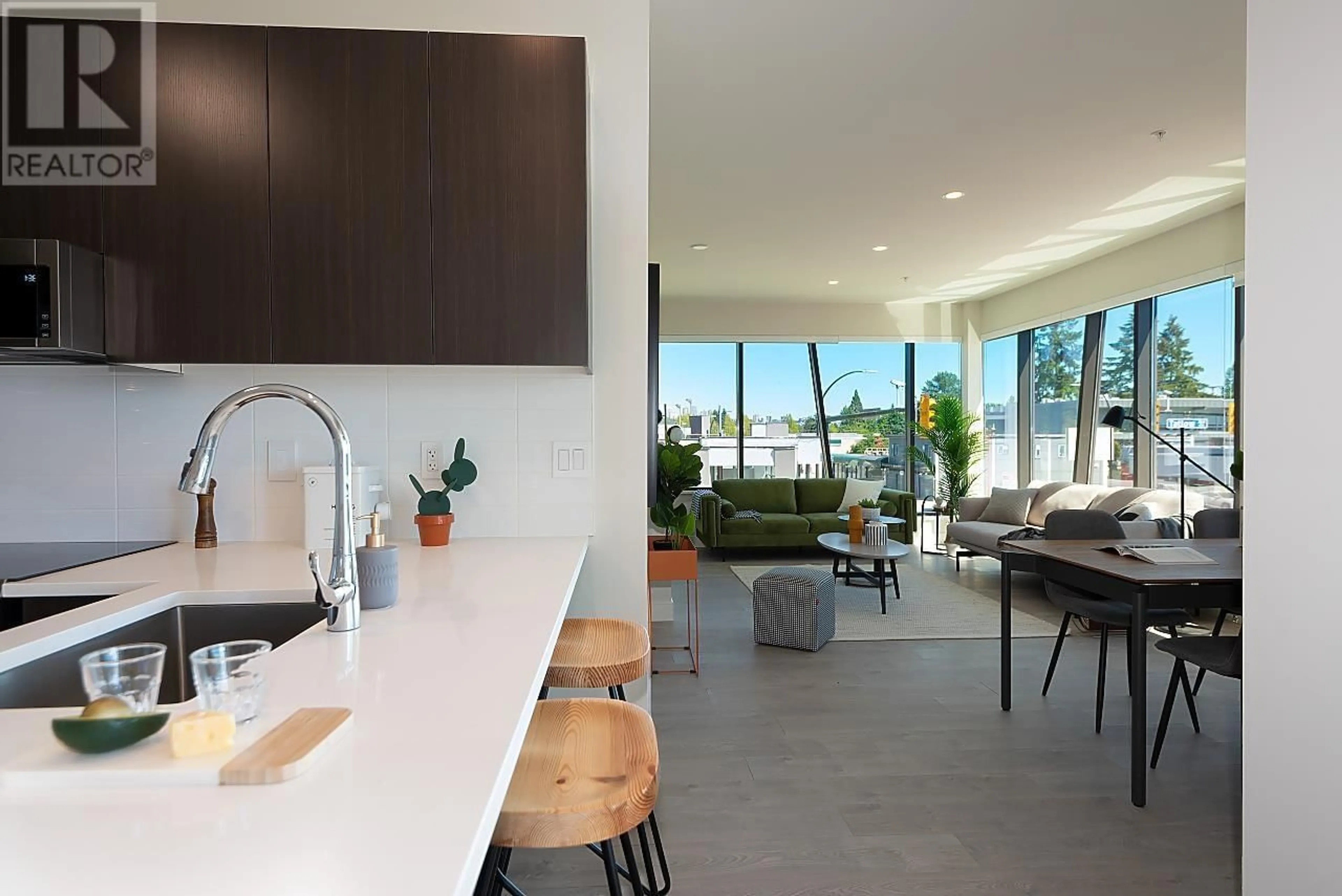 Open concept kitchen, unknown for 207 - 1633 TATLOW AVENUE, North Vancouver British Columbia V7P1V3