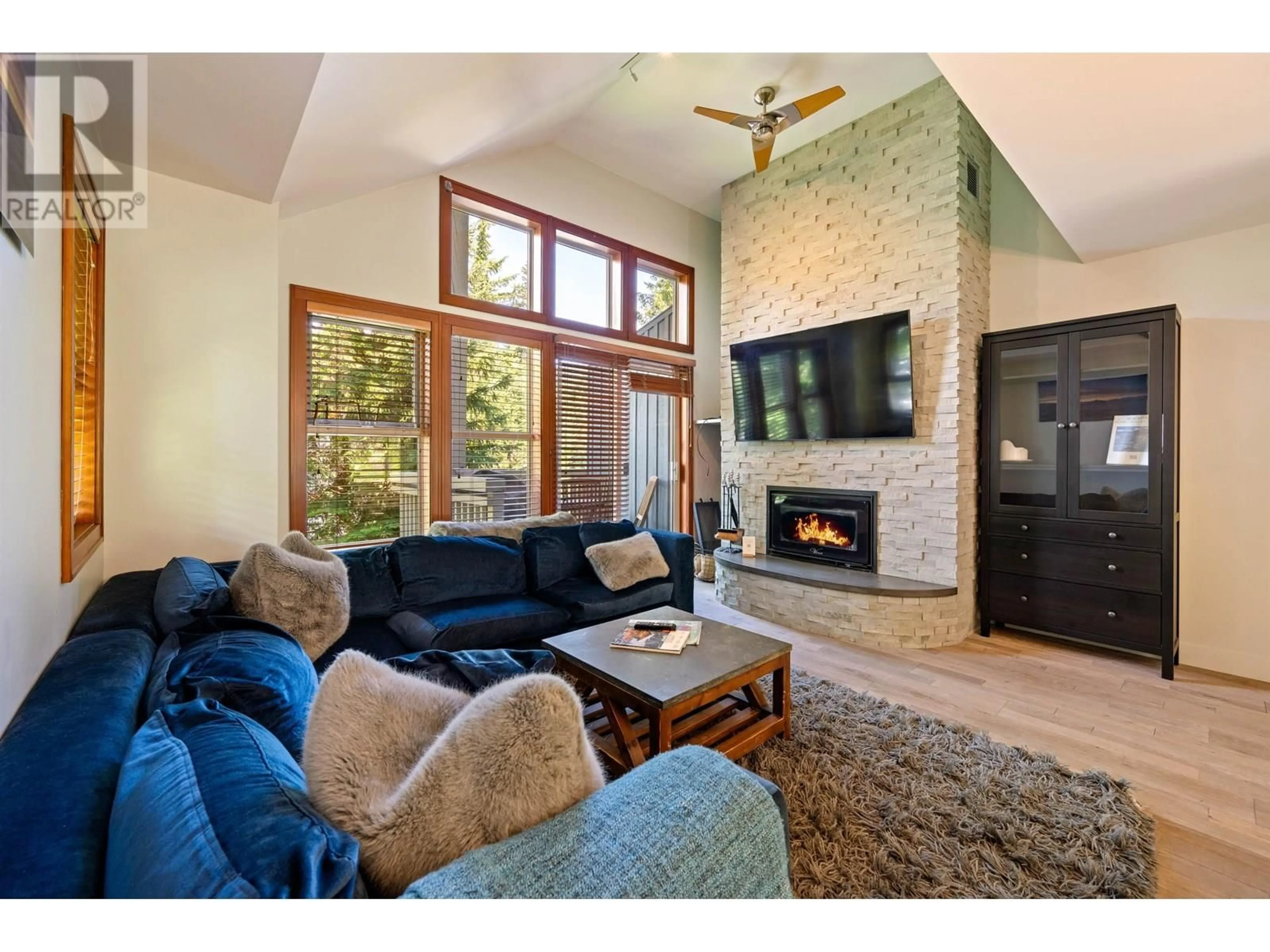 Unknown for 4 - 4661 BLACKCOMB WAY, Whistler British Columbia V8E0Z1