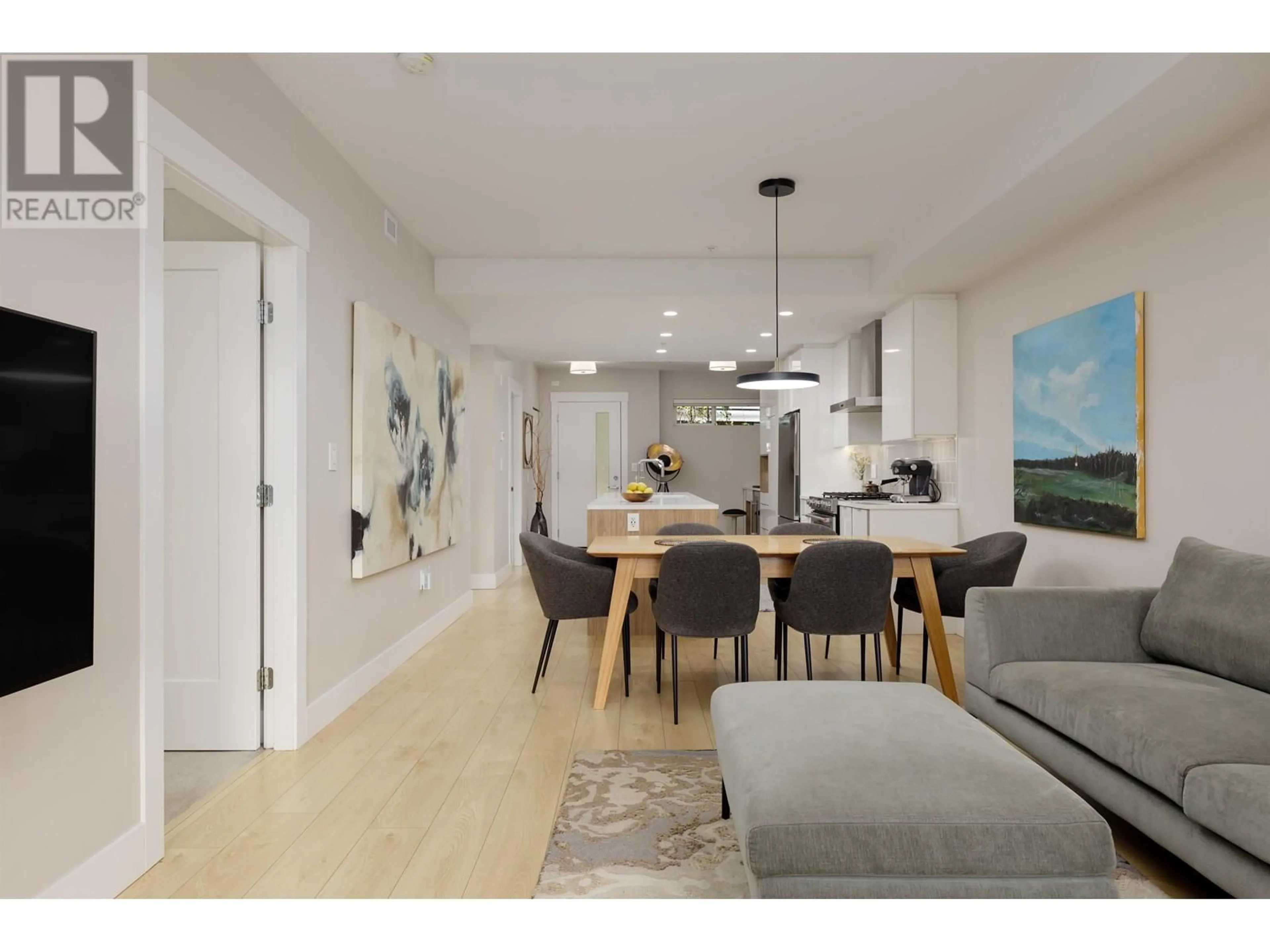 Unknown for 202 - 1496 CHARLOTTE ROAD, North Vancouver British Columbia V7J0C9