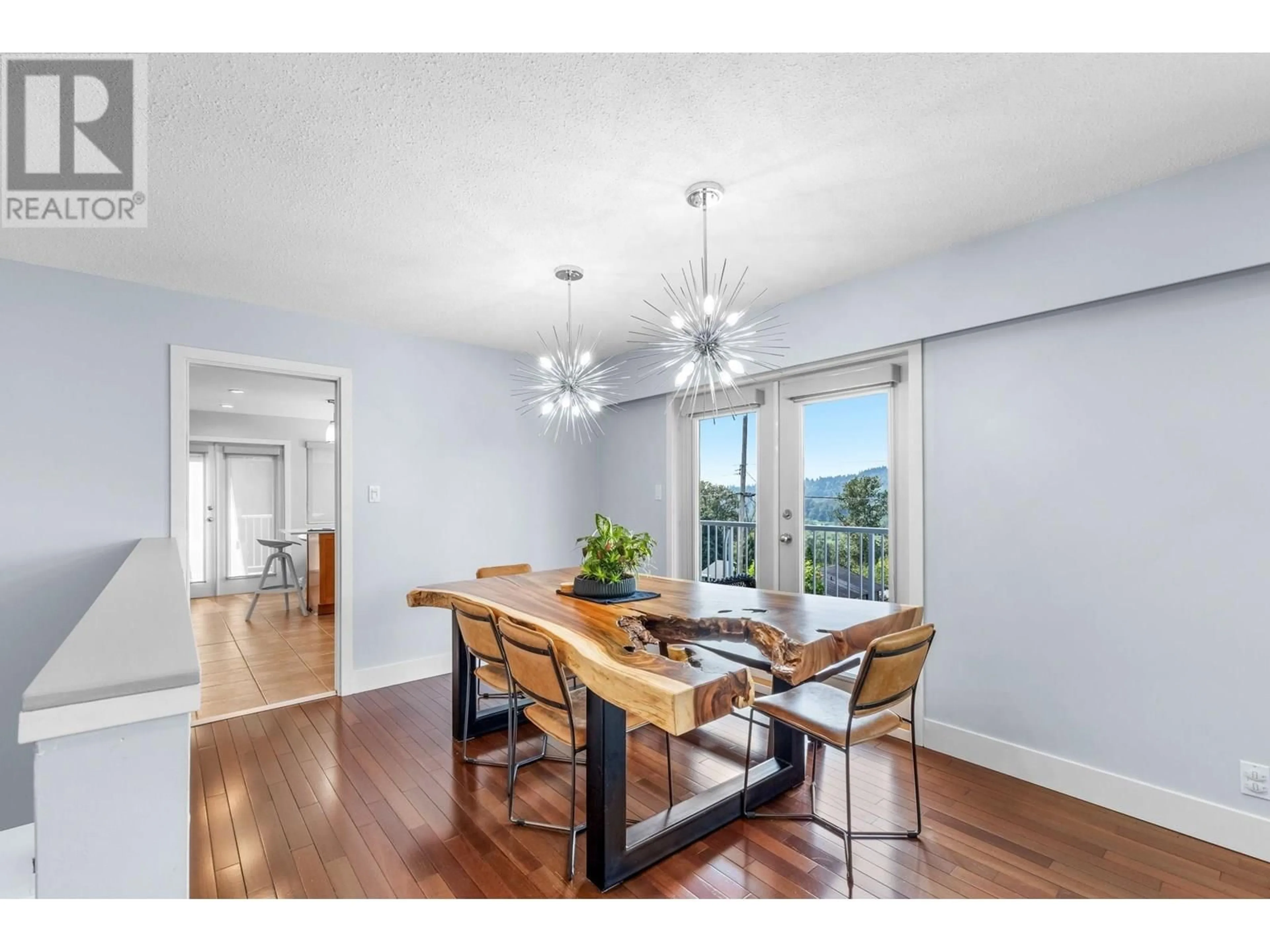 Dining room, wood/laminate floor for 1480 ELINOR CRESCENT, Port Coquitlam British Columbia V3C2Y5