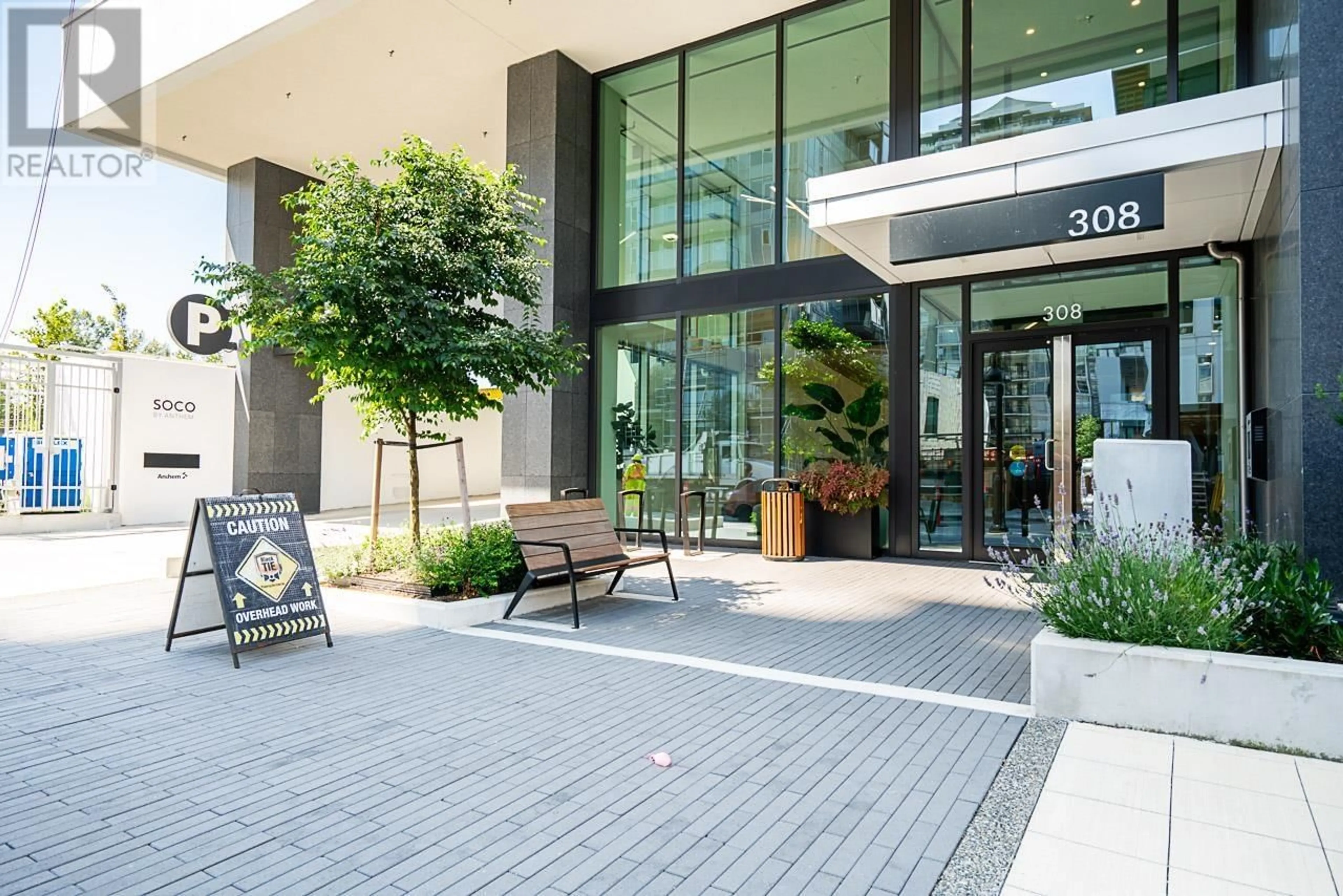 Patio, street for 2708 - 308 ALDERSON AVENUE, Coquitlam British Columbia V3K0J2