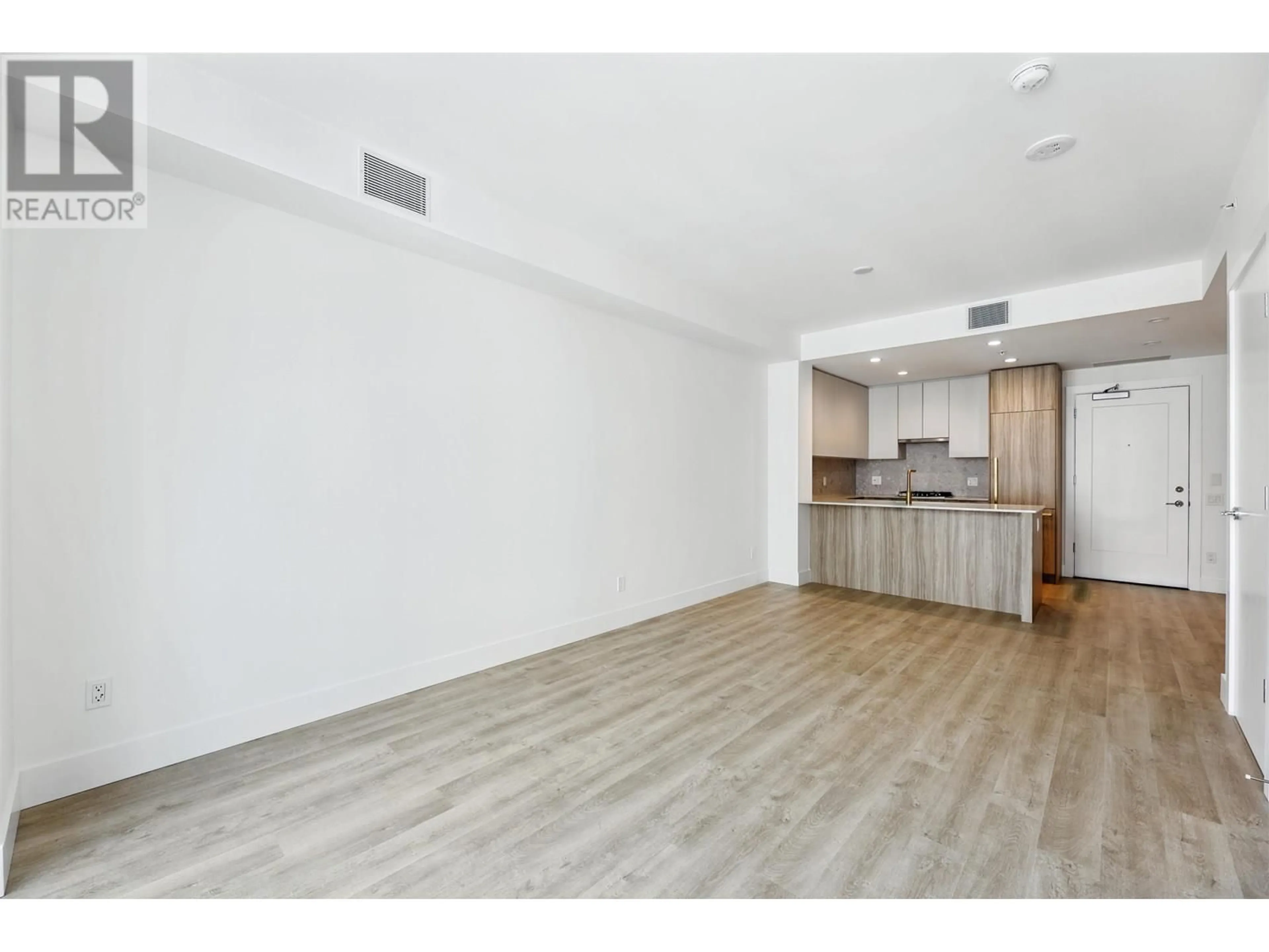 A pic of a room for 605 - 2385 EMERY COURT, North Vancouver British Columbia V7J0G1