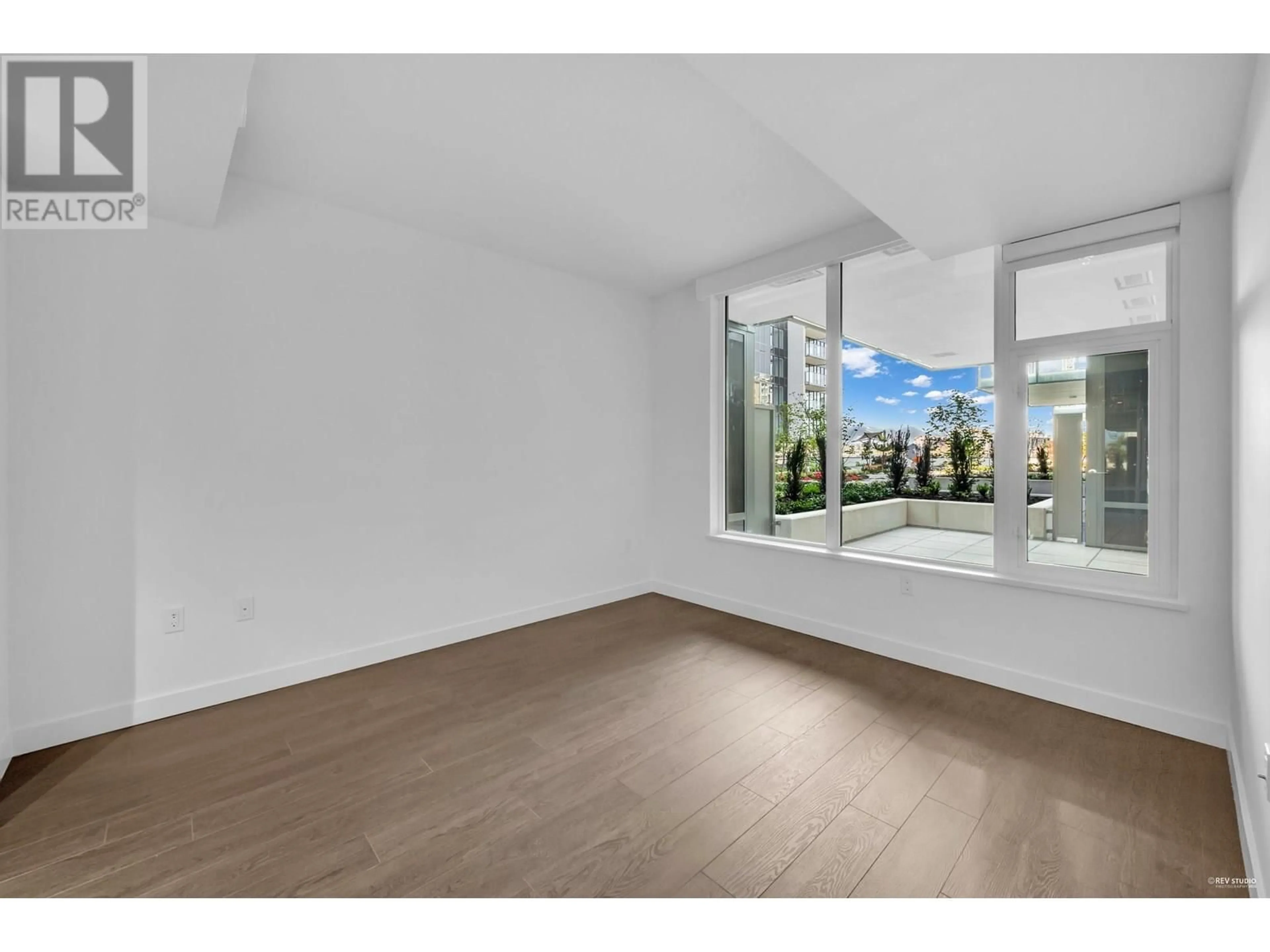 A pic of a room for 416 - 8611 HAZELBRIDGE WAY, Richmond British Columbia V6X0W8