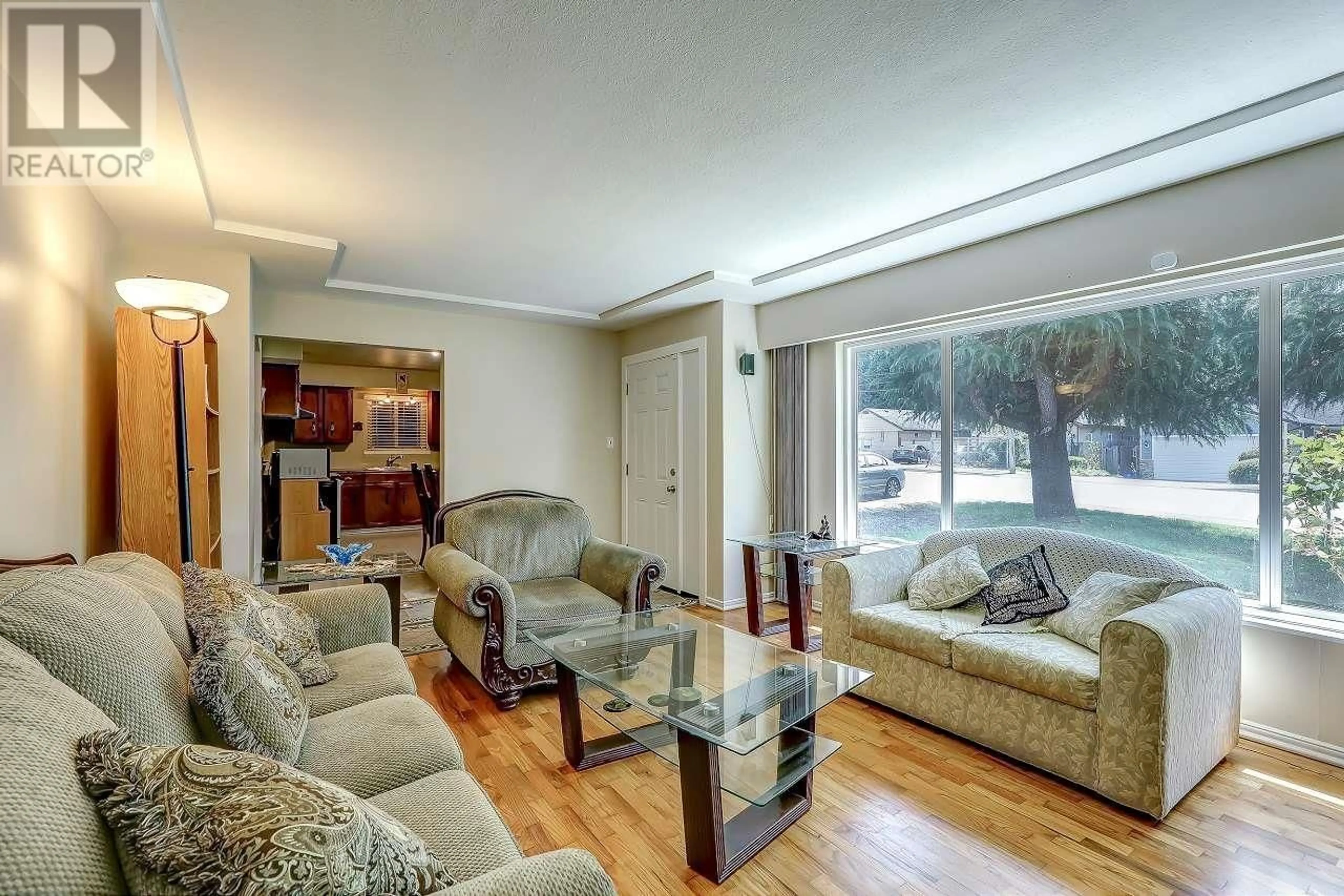 Living room with furniture, unknown for 23979 118 AVENUE, Maple Ridge British Columbia V4R1Y8