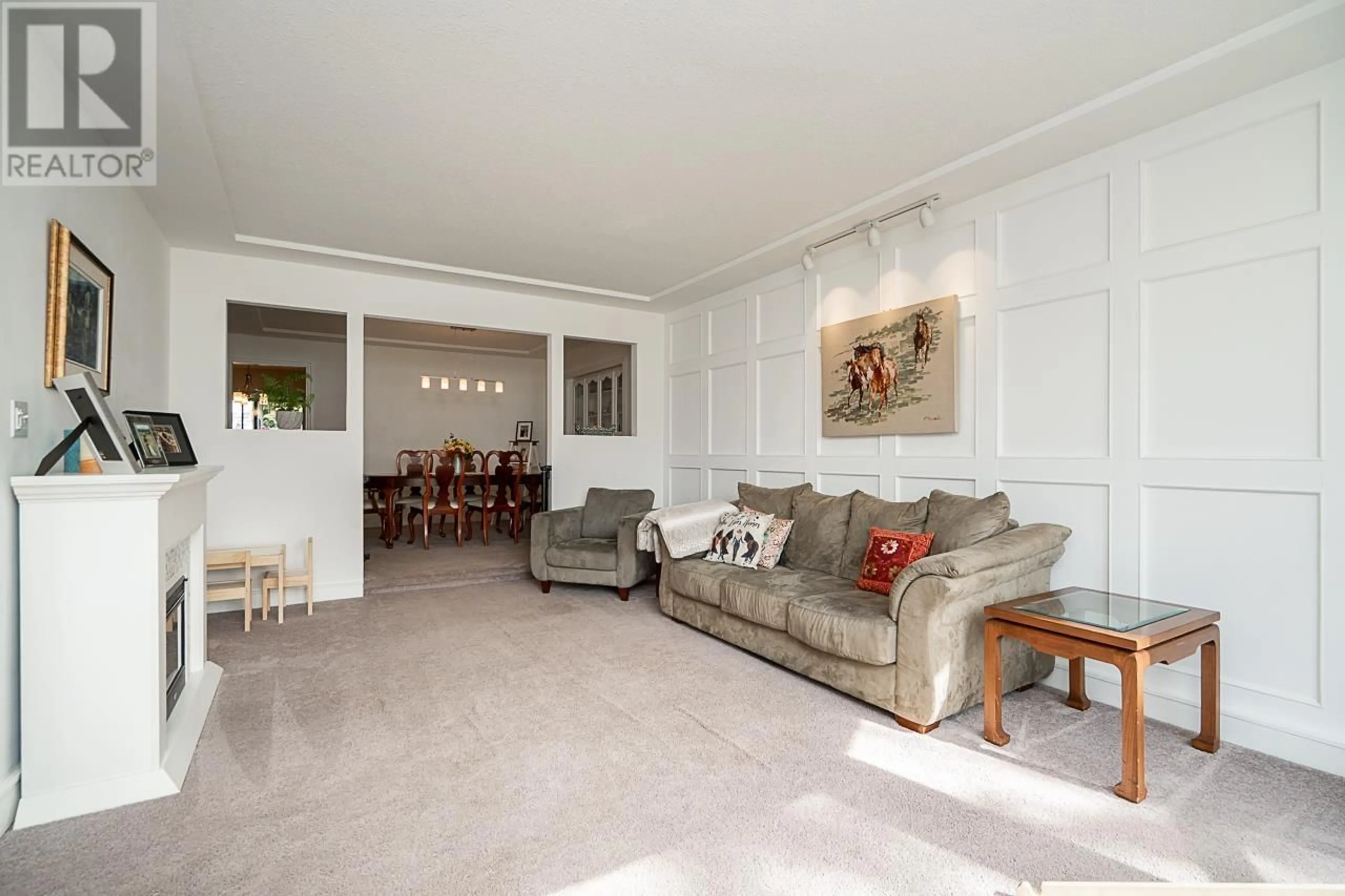 Living room with furniture, unknown for 4838 57 STREET, Delta British Columbia V4K3Z2