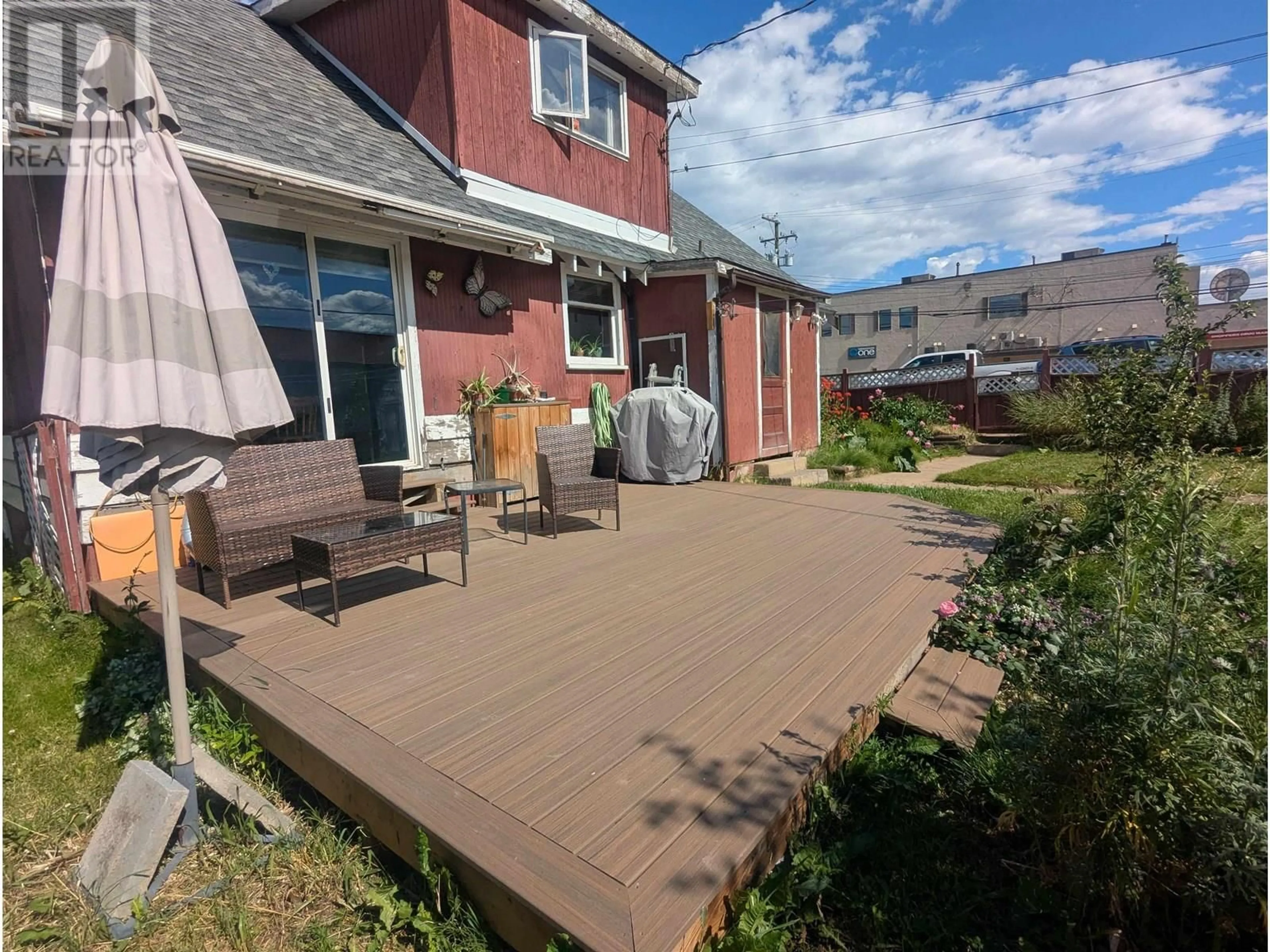 Patio, unknown for 3835 3RD AVENUE, Smithers British Columbia V0J2N0