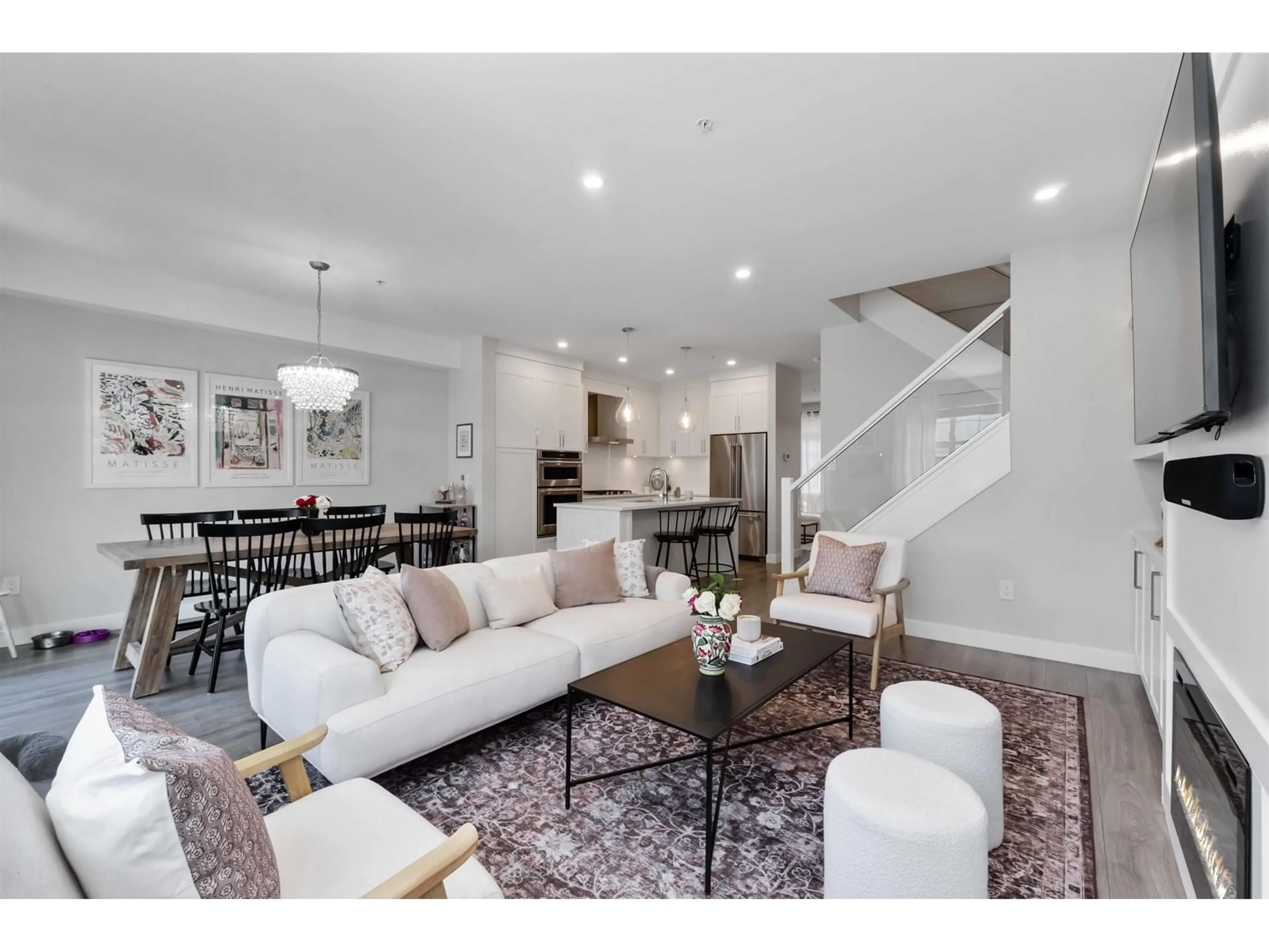 Living room with furniture, unknown for 34 - 20327 72B, Langley British Columbia V2Y4J6