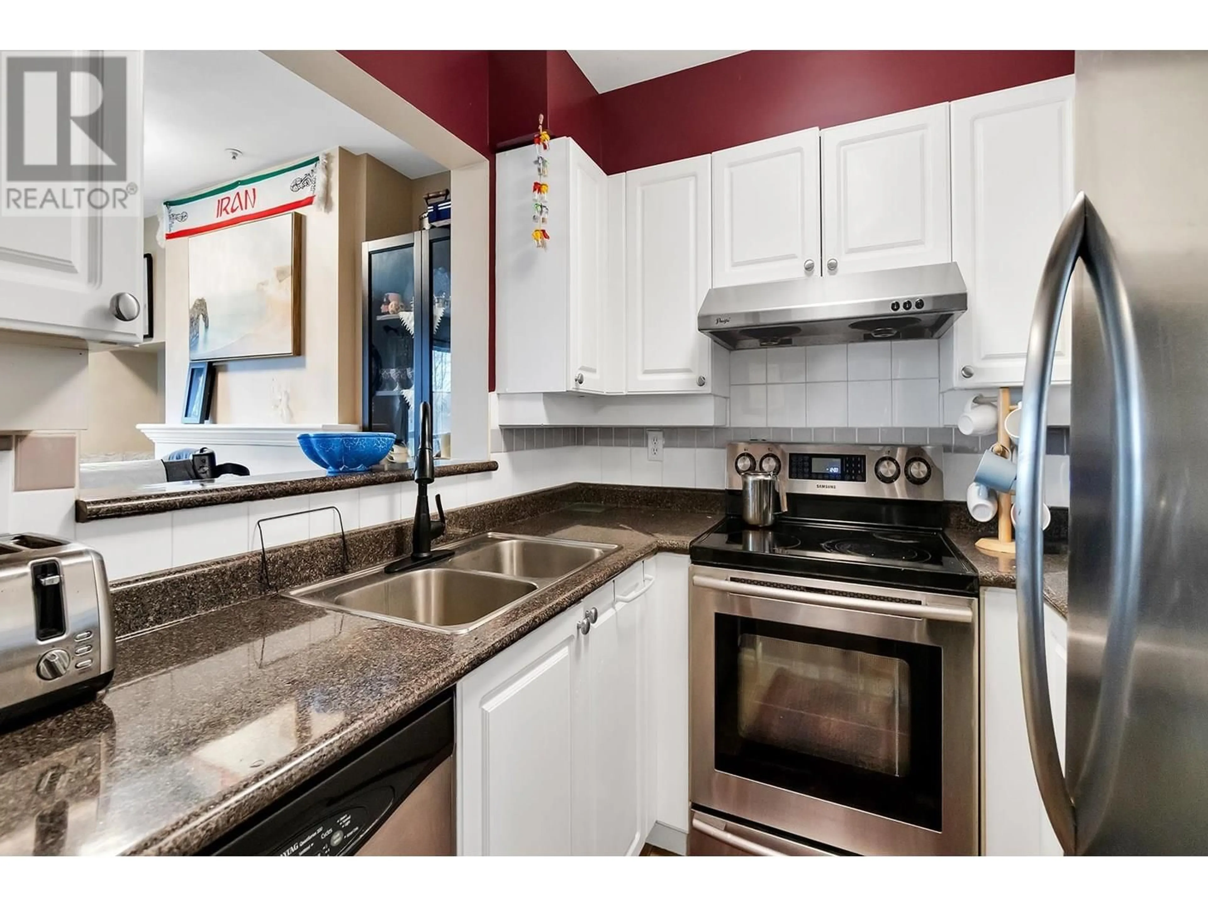 Unknown for 206 - 295 SCHOOLHOUSE STREET, Coquitlam British Columbia V3K6X5