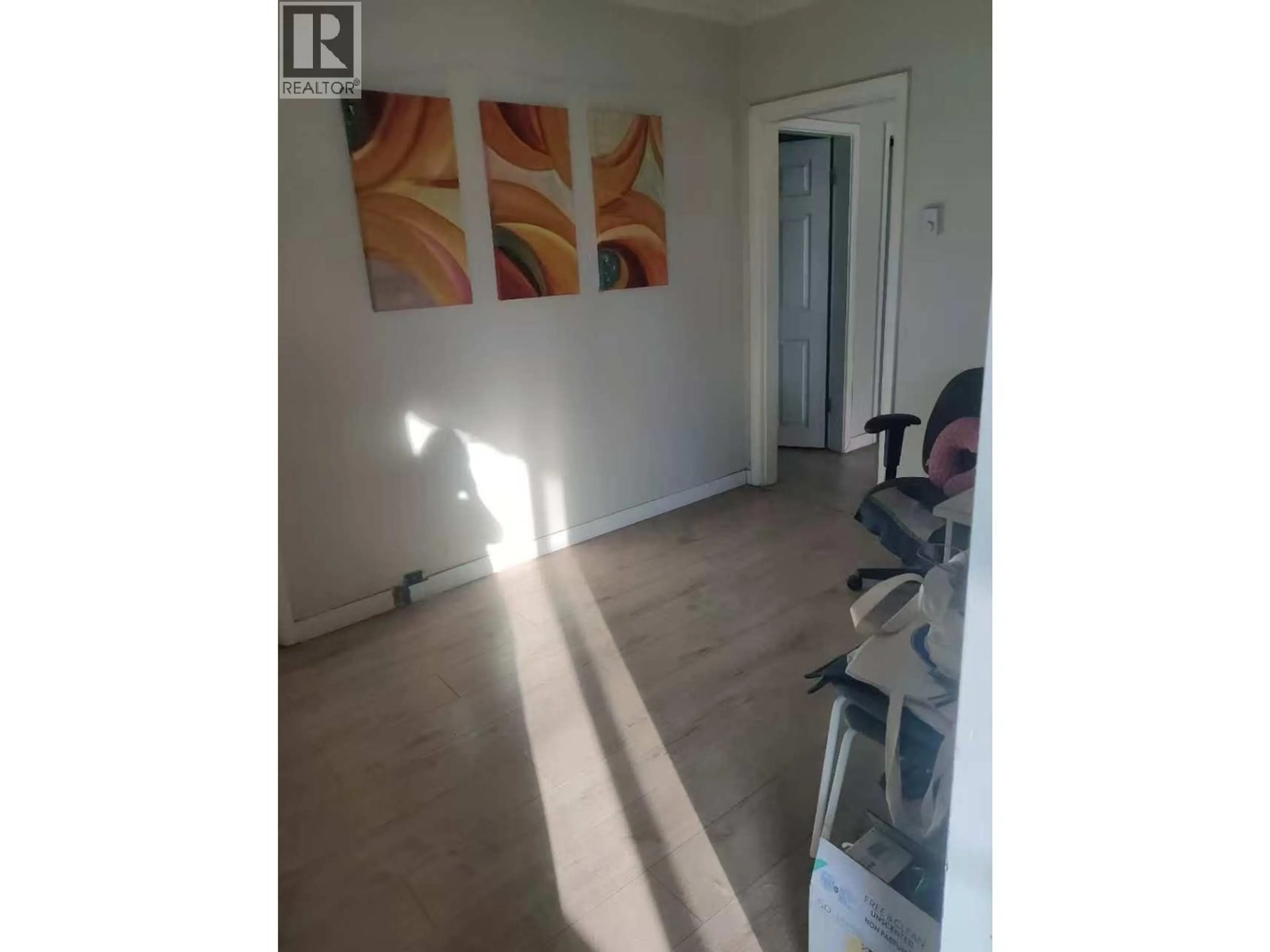 A pic of a room for 6062 12TH AVENUE, Burnaby British Columbia V3N2J1