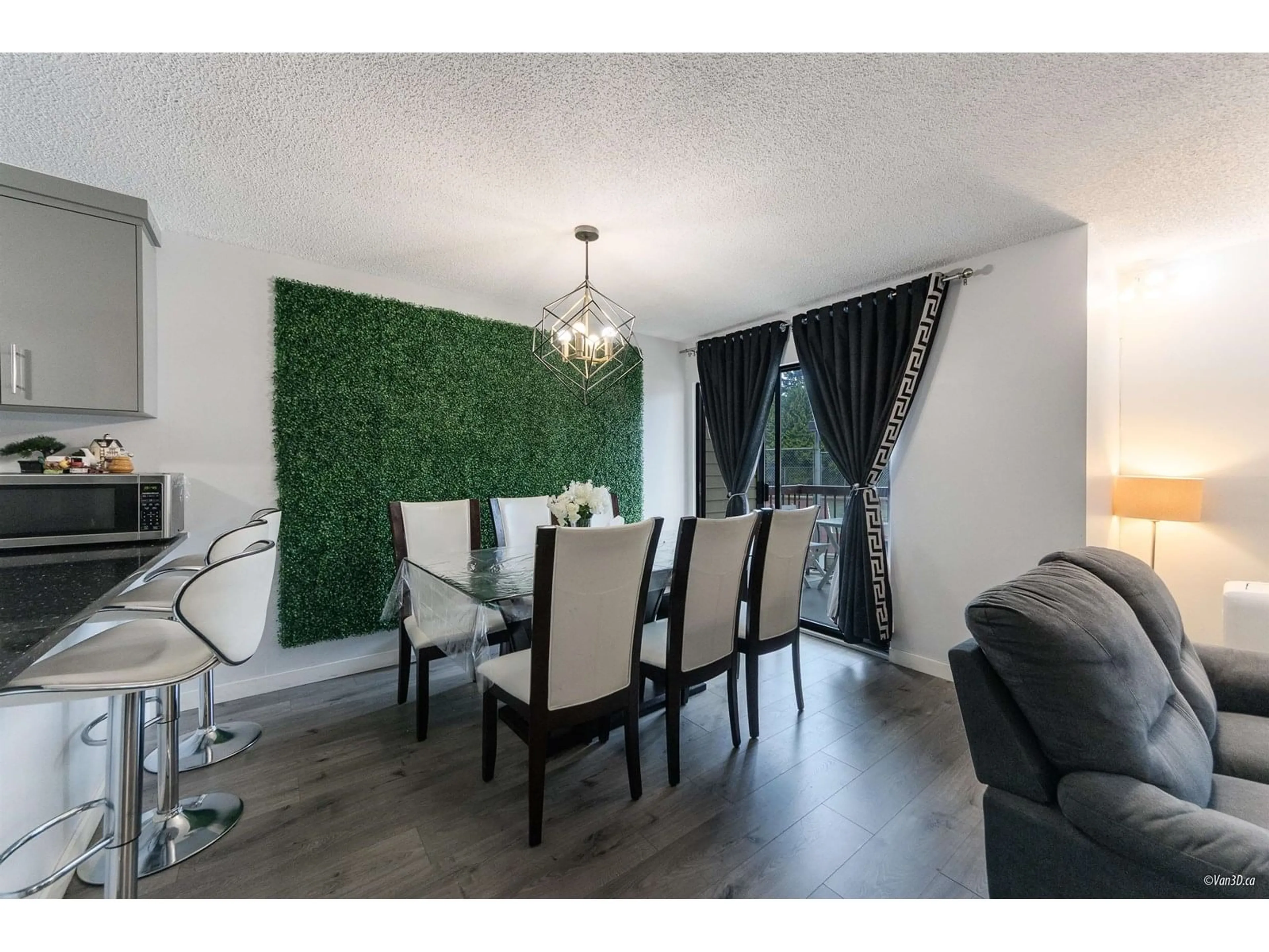 Dining room, wood/laminate floor for 203 - 7131 133A, Surrey British Columbia V2W8A1