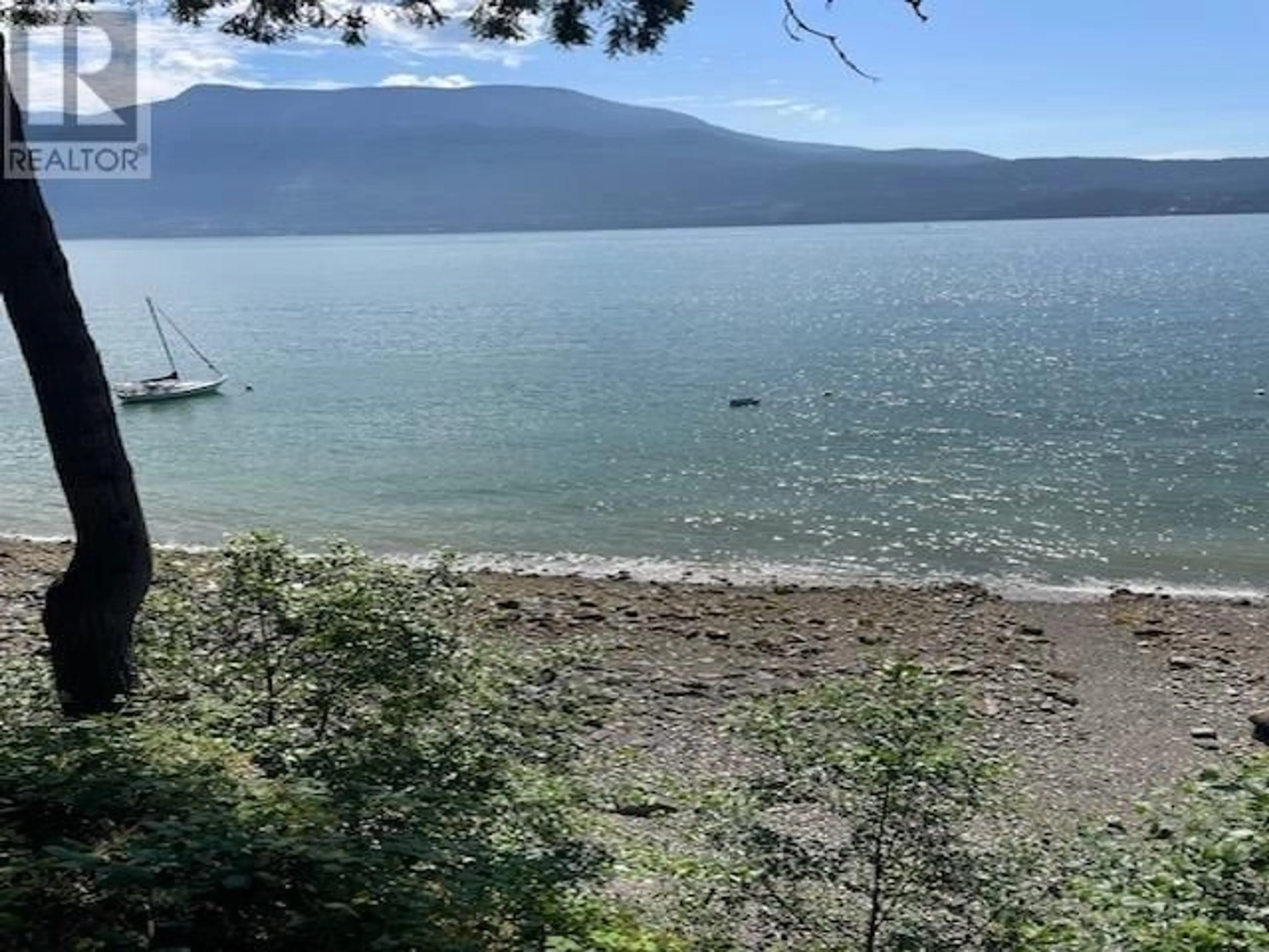 Blurry image for 1433 EAGLECLIFF ROAD, Bowen Island British Columbia V0N1G1