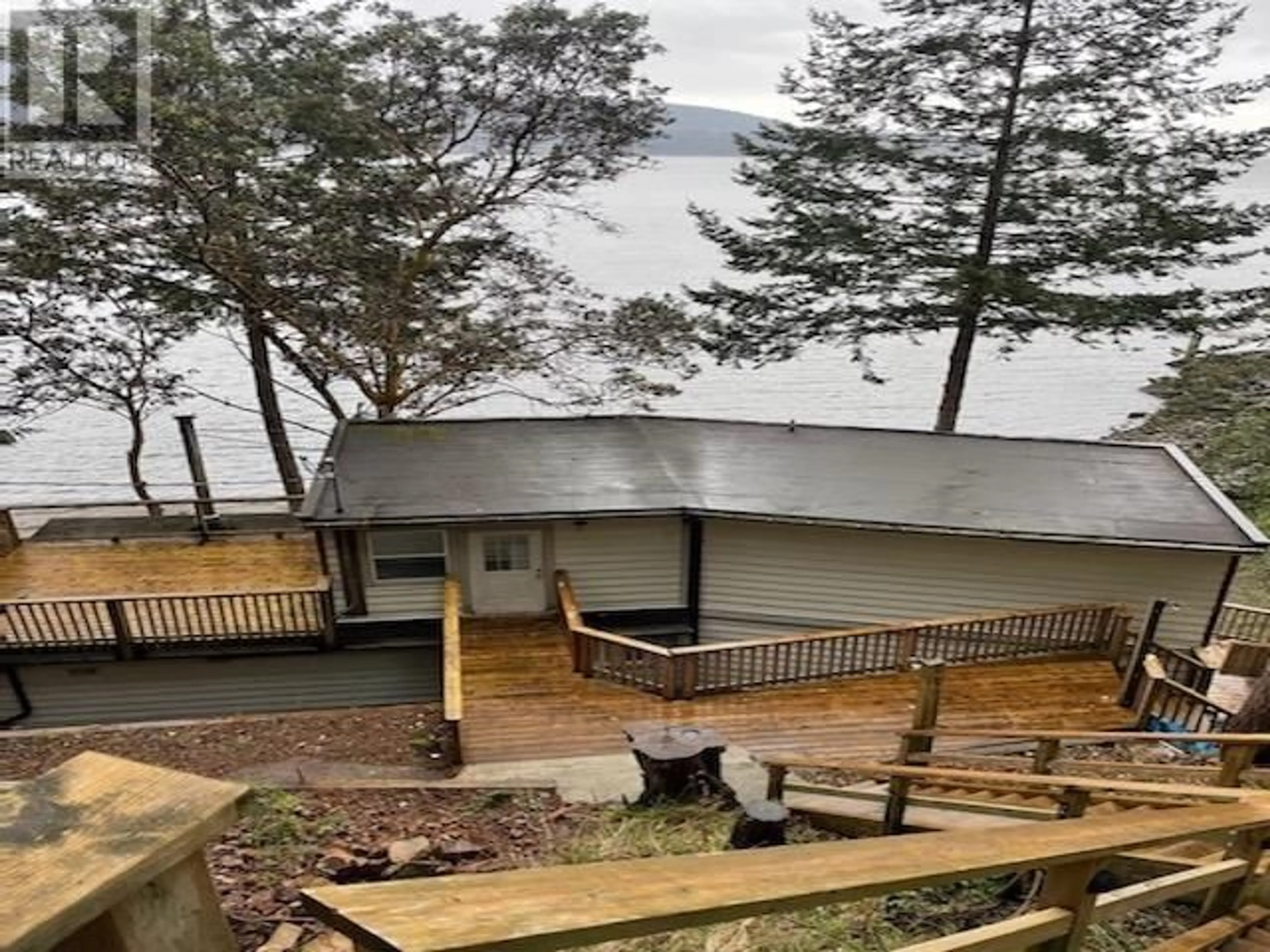 A pic from outside/outdoor area/front of a property/back of a property/a pic from drone, unknown for 1433 EAGLECLIFF ROAD, Bowen Island British Columbia V0N1G1