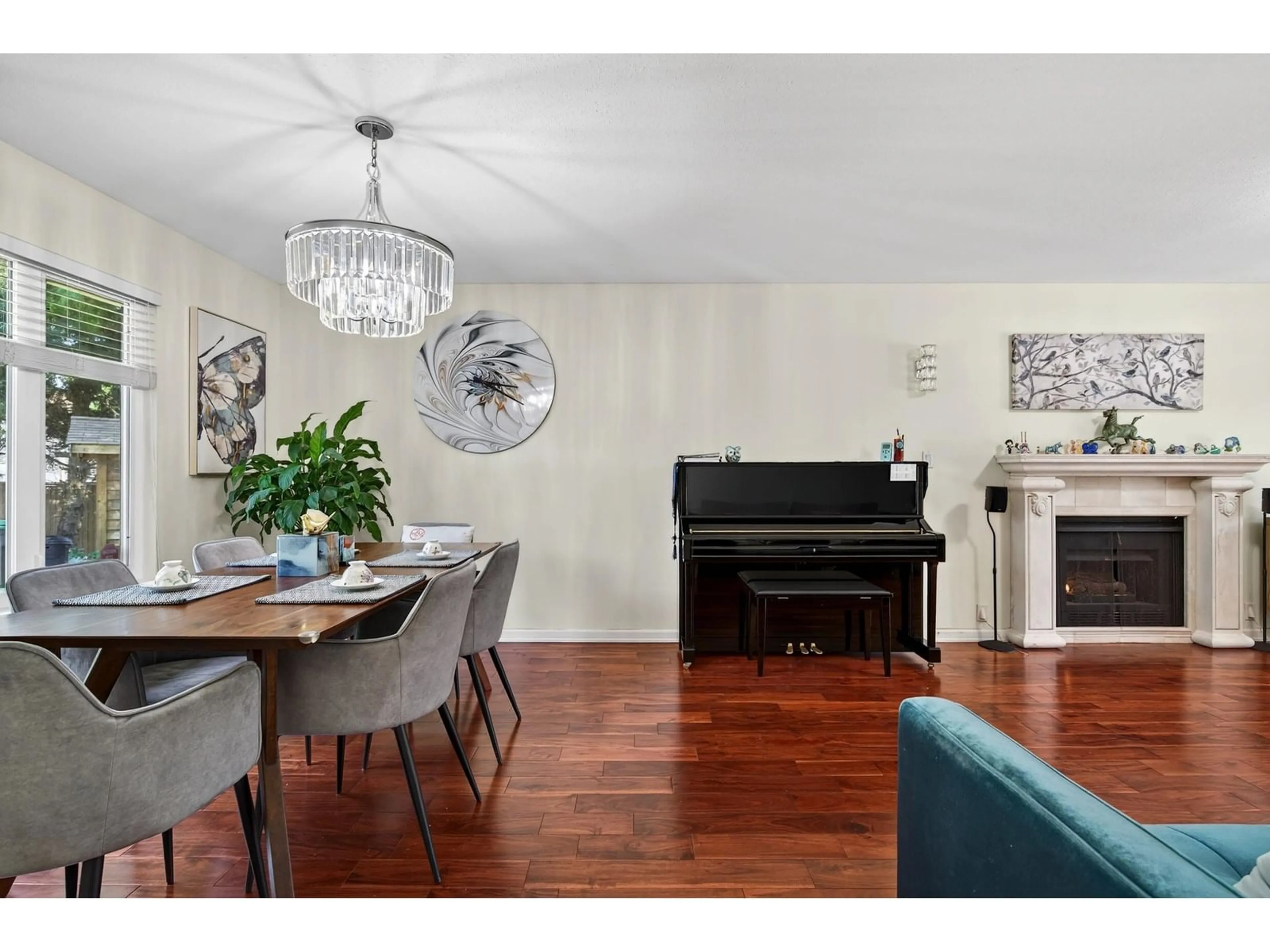 Dining room, wood/laminate floor for 7848 161, Surrey British Columbia V4N0T7