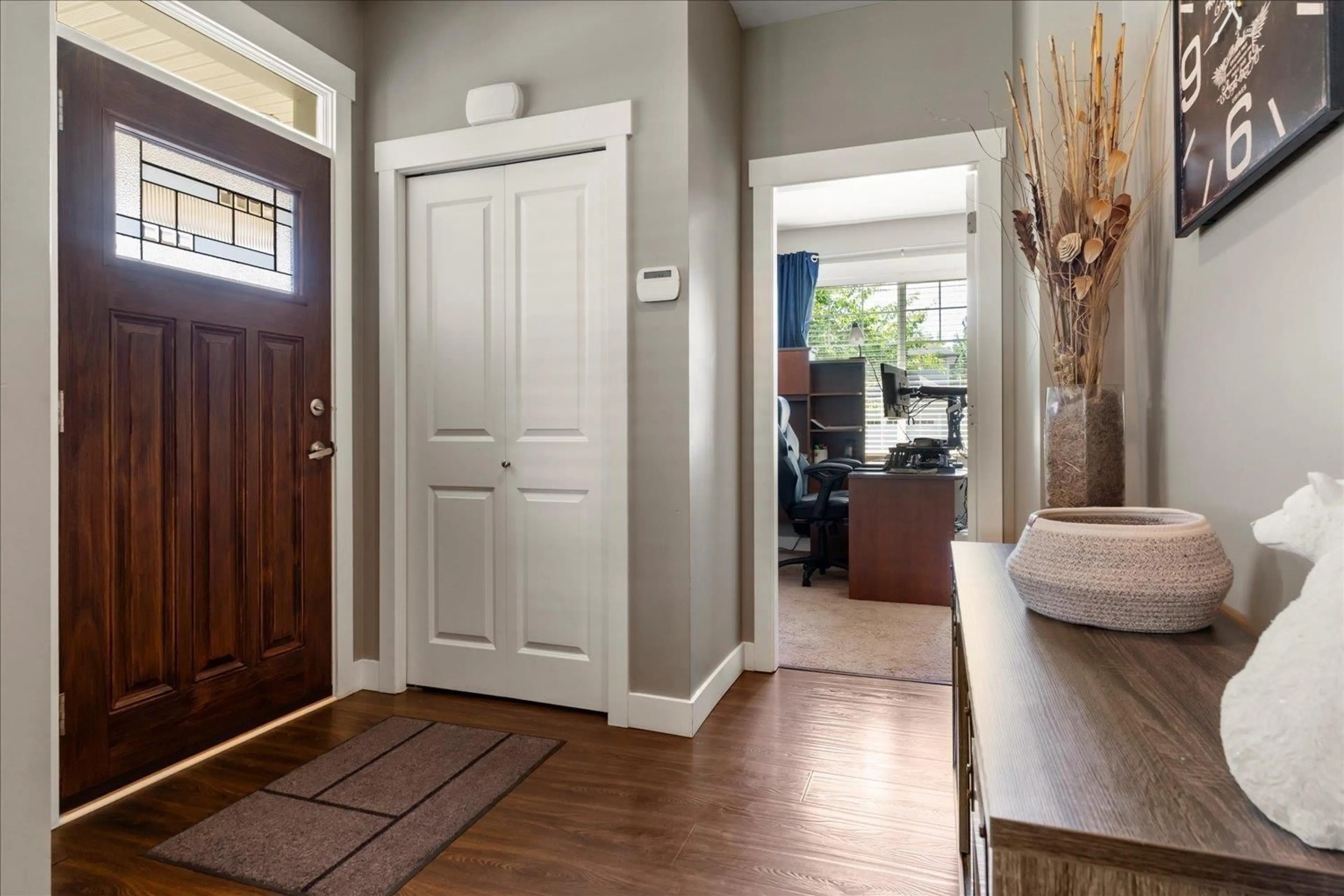 Indoor entryway for 51022 SOPHIE CRESCENT, Chilliwack British Columbia V4Z0C1