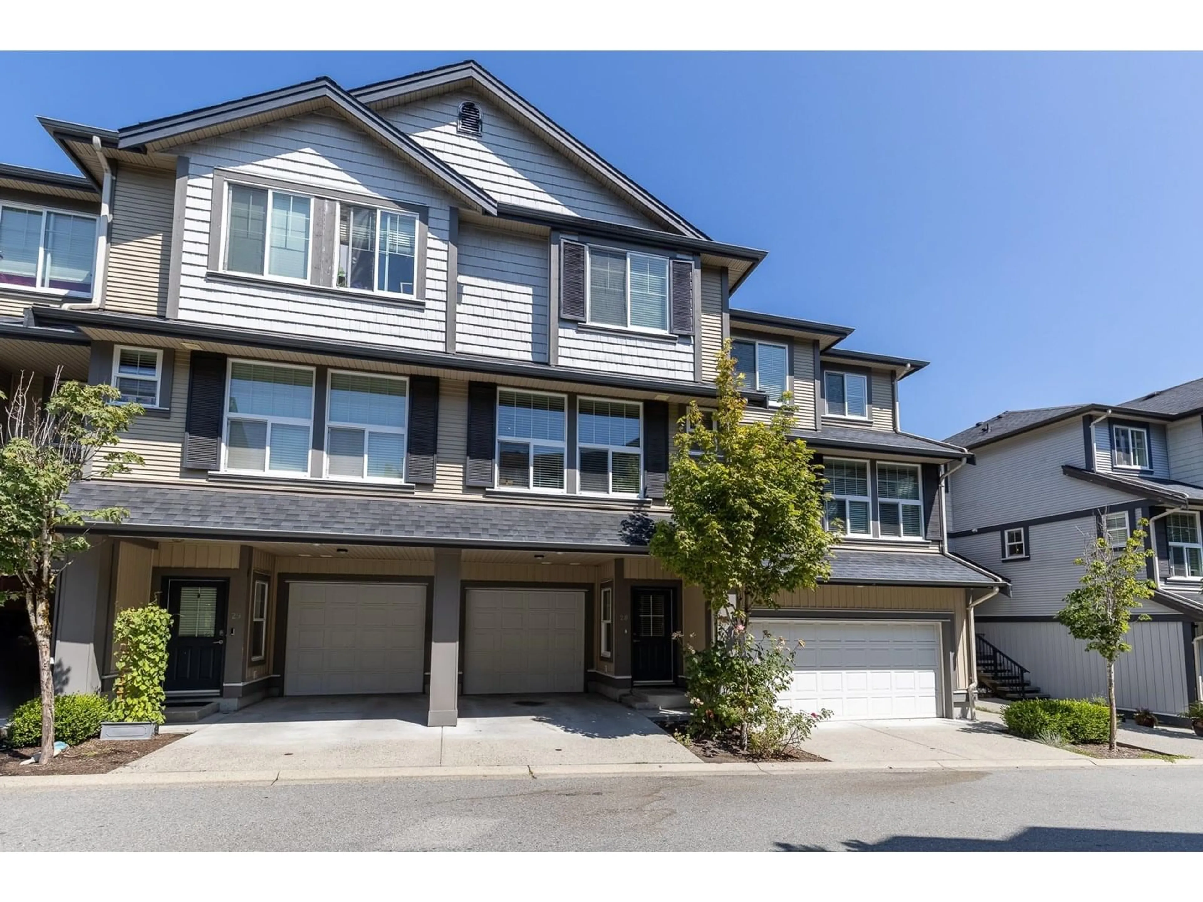Unknown for 28 - 20831 70, Langley British Columbia V2Y0H1