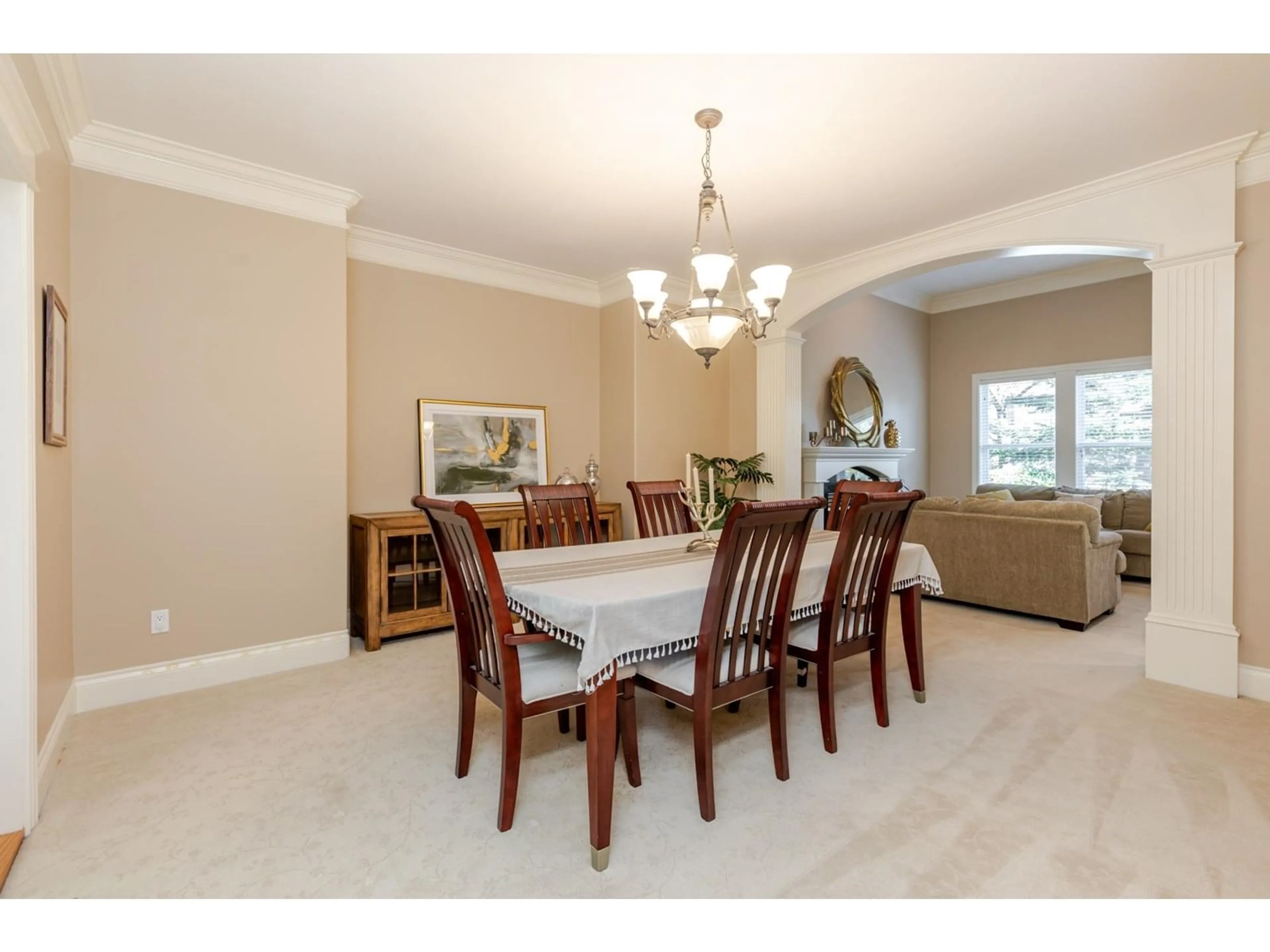 Dining room, unknown for 2125 138A, Surrey British Columbia V4A9X4
