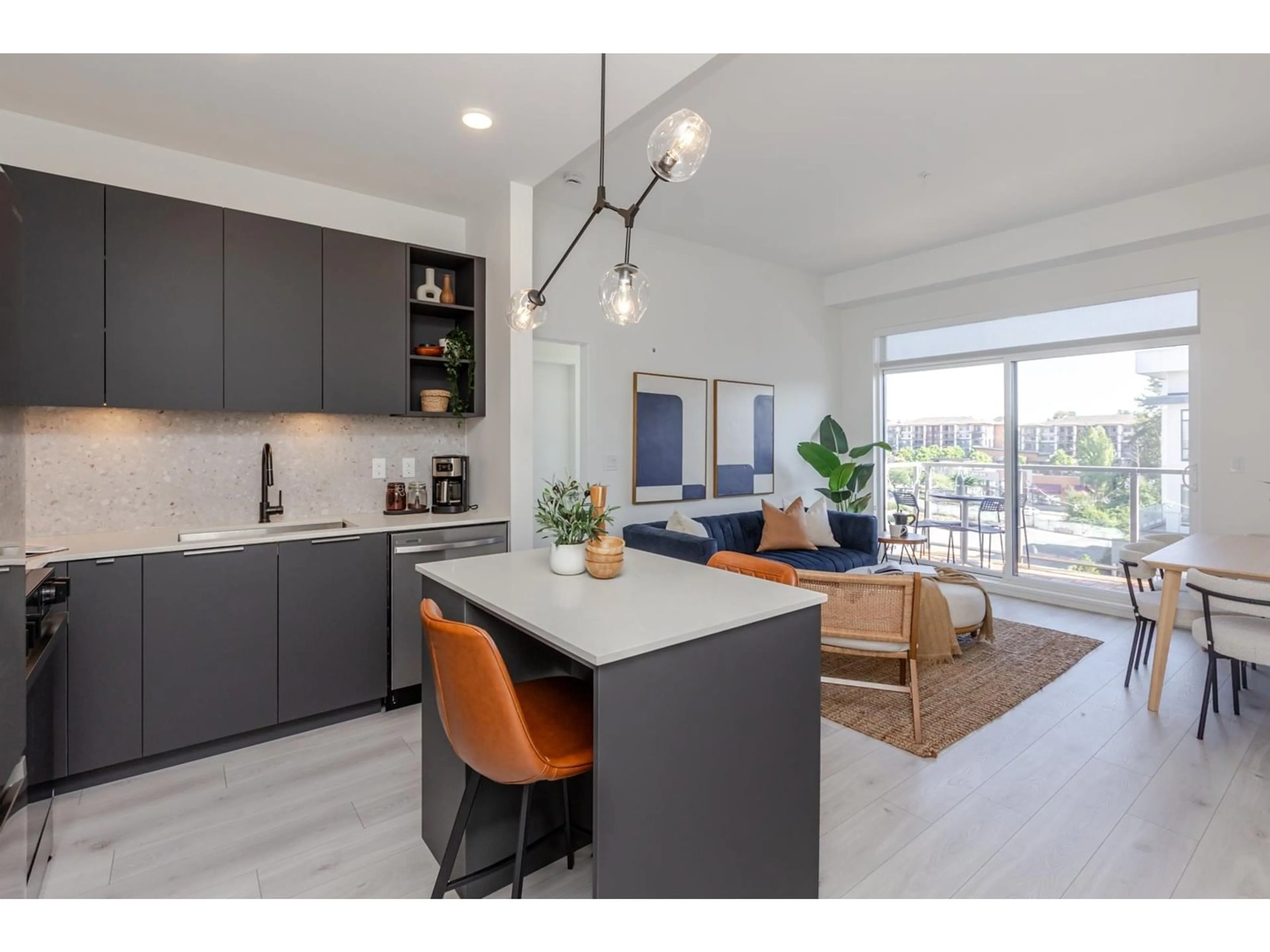Open concept kitchen, unknown for 620 - 7936 206, Langley British Columbia V2Y1X6
