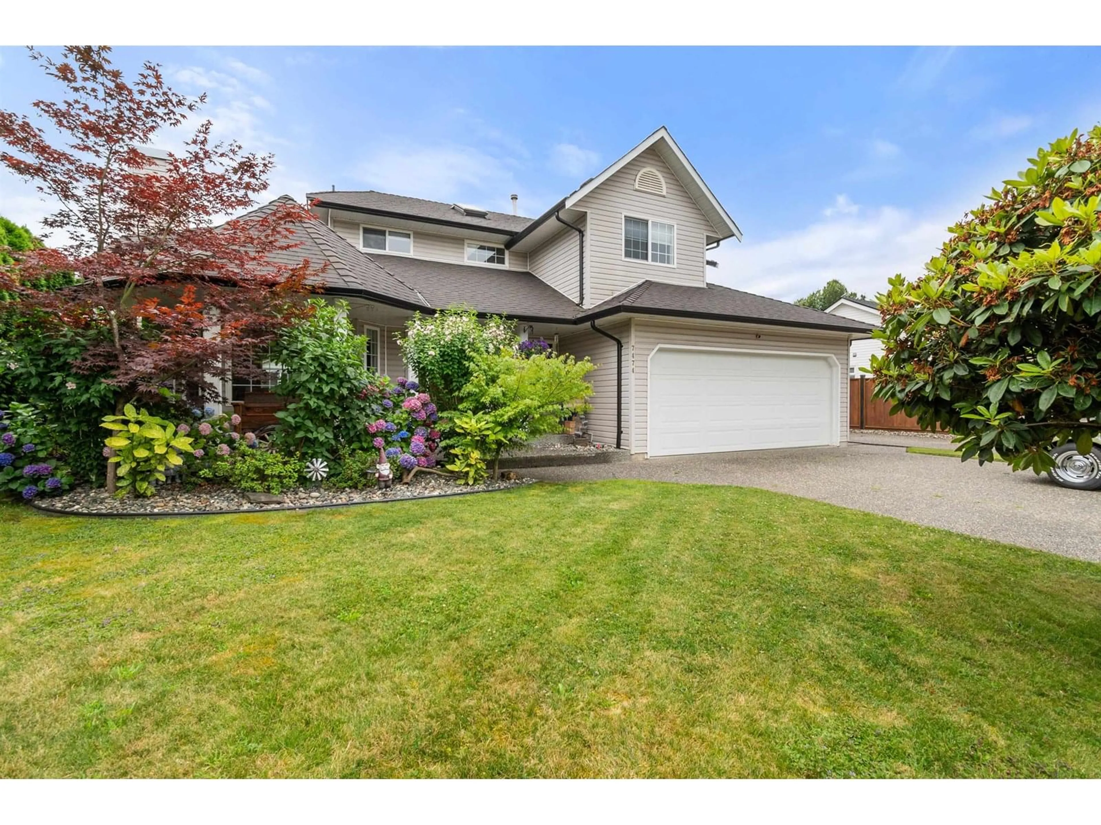 Home with vinyl exterior material, street for 7474 ARBUTUS DRIVE, Agassiz British Columbia V0M1A2