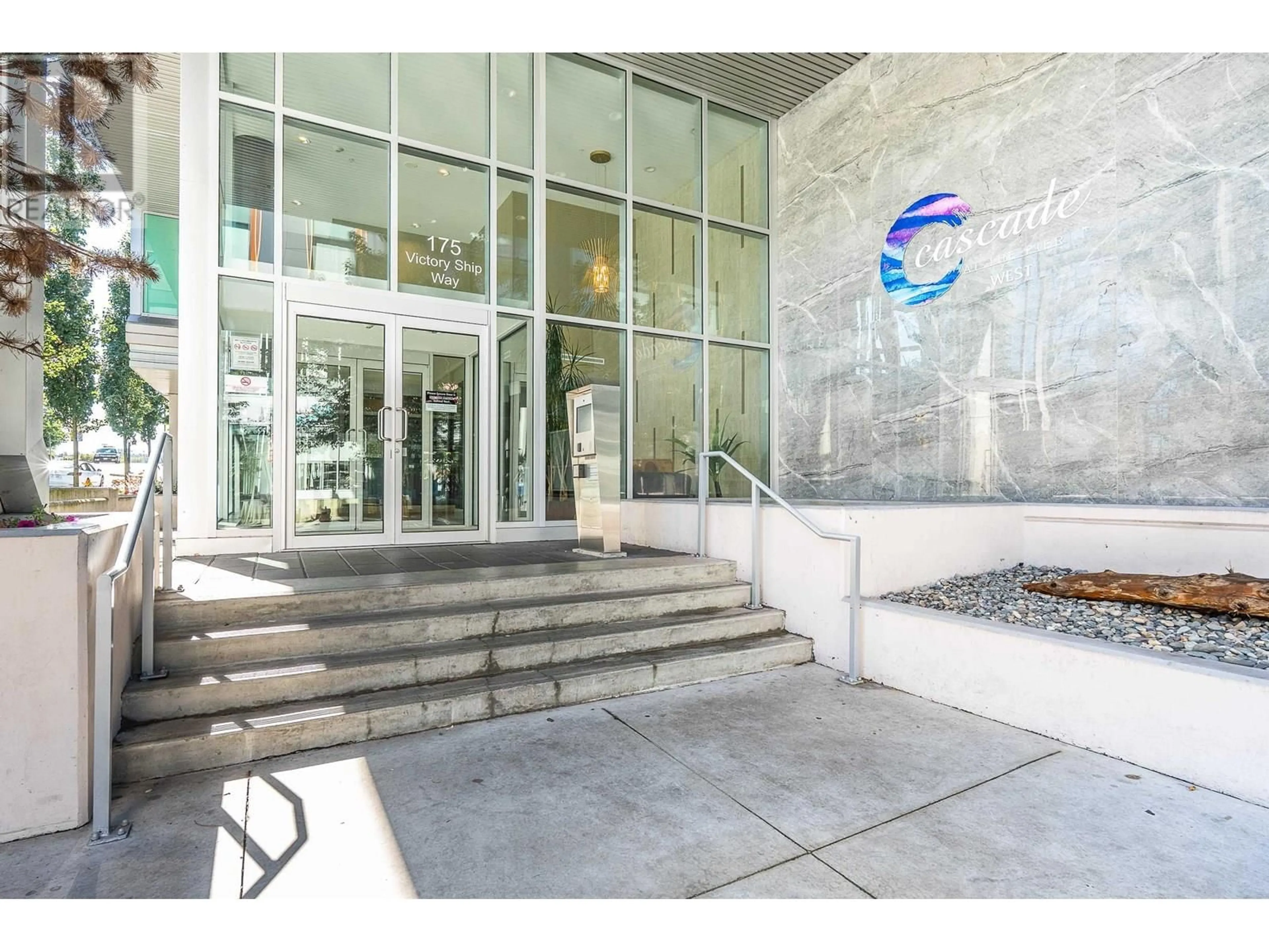 Indoor foyer for 703 - 175 VICTORY SHIP WAY, North Vancouver British Columbia V7L0G1