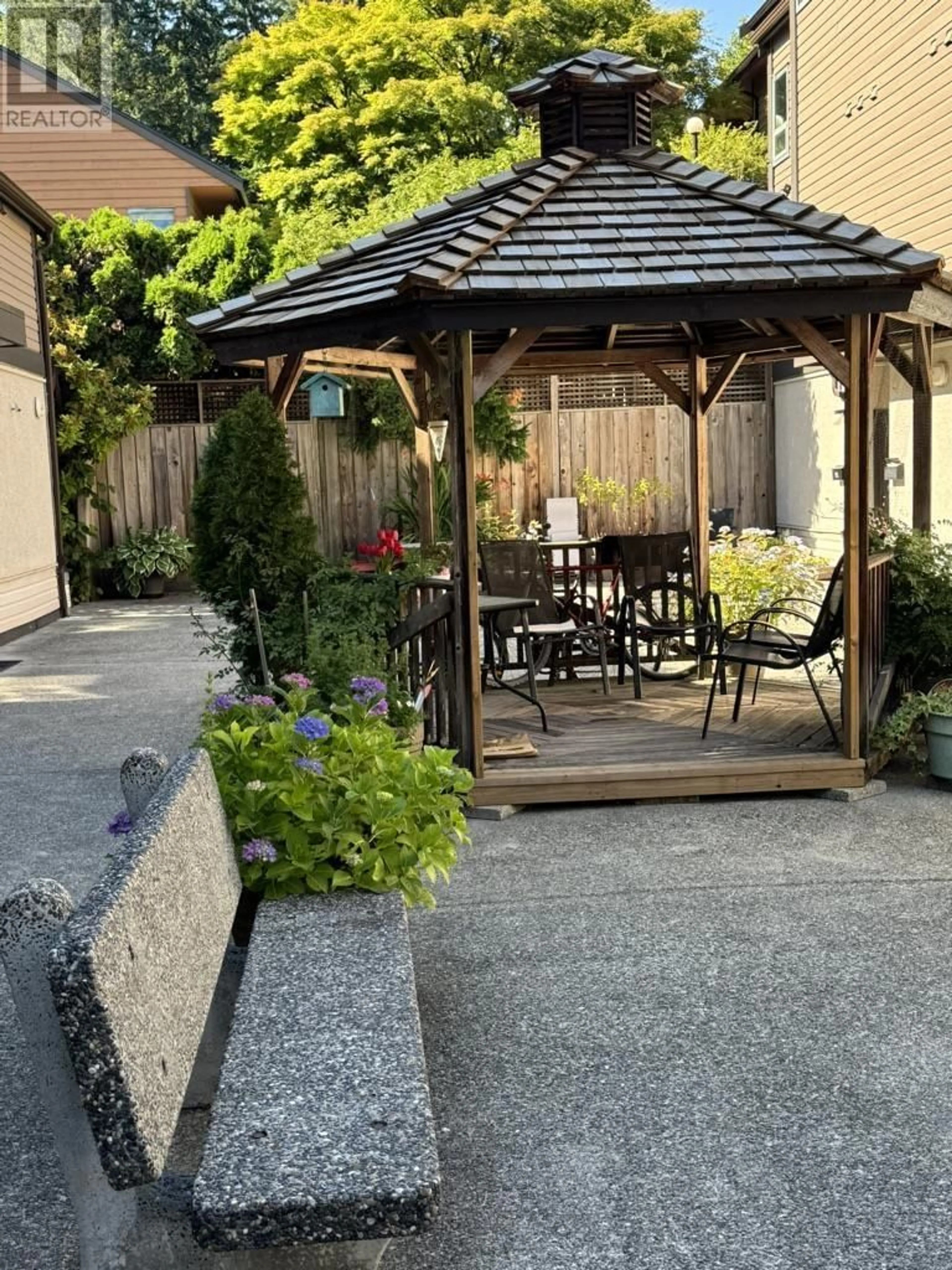 Patio, street for 3017 ARIES PLACE, Burnaby British Columbia V3J7E8