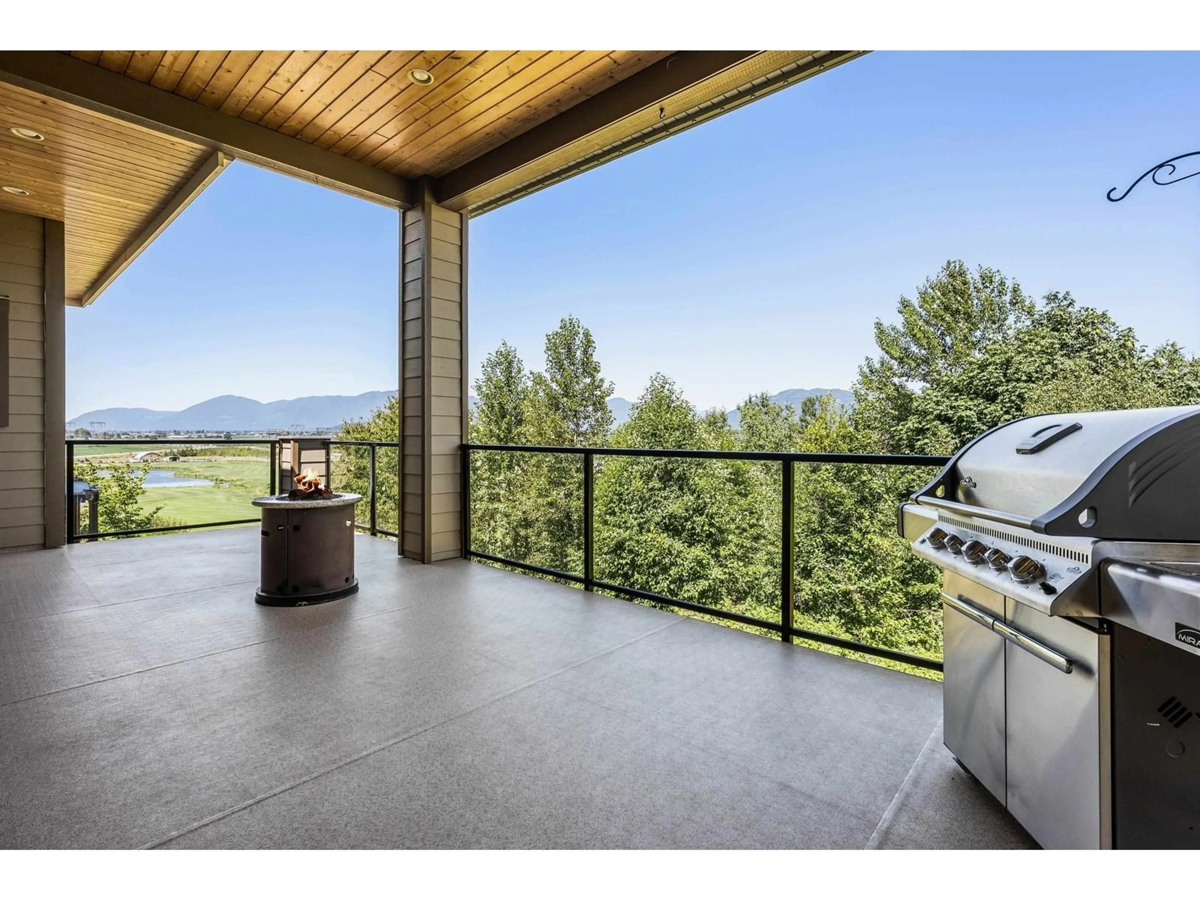 Patio, mountain view for 7 - 50778 LEDGESTONE PLACE, Chilliwack British Columbia V2P0E7