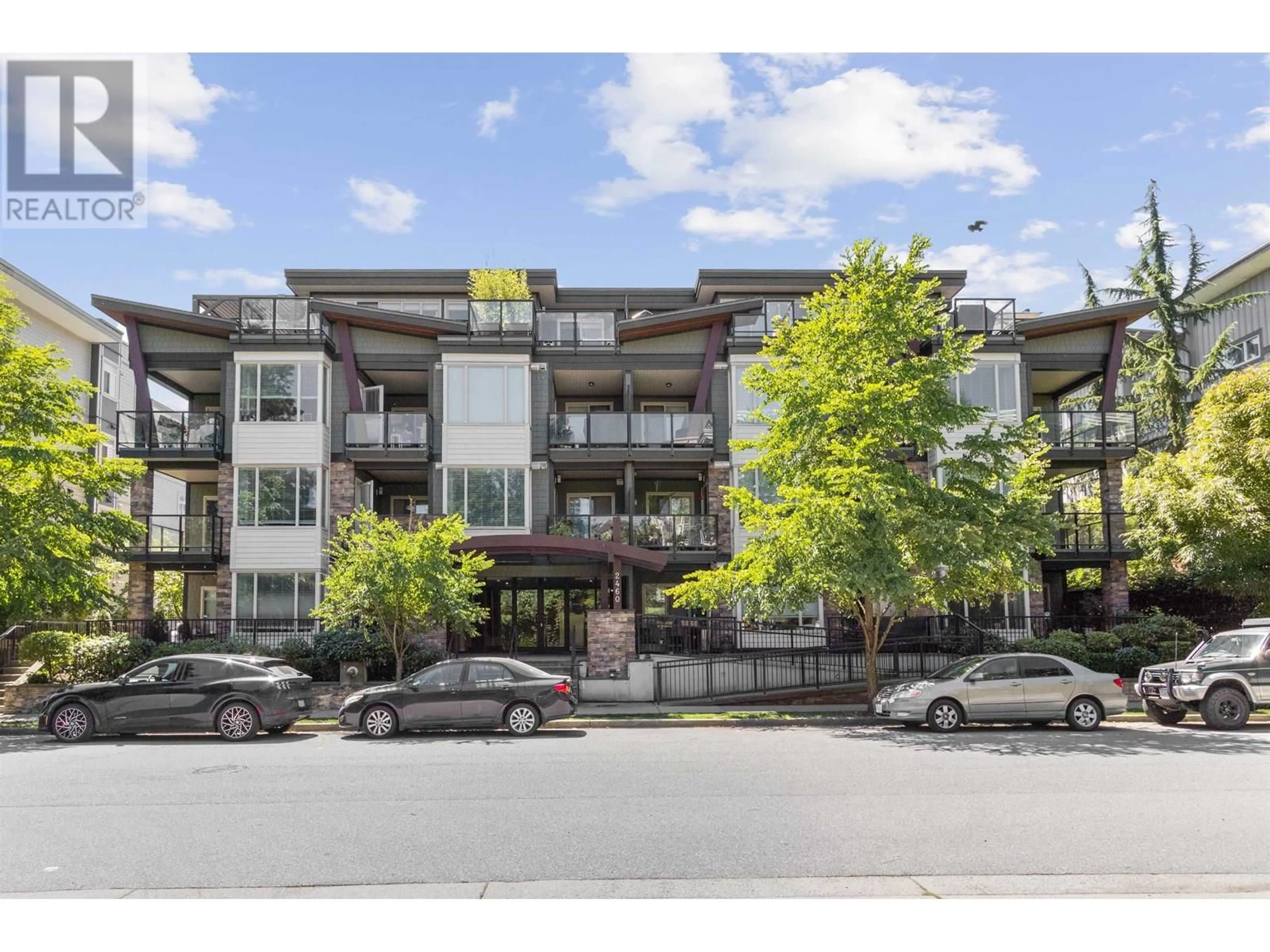 Patio, unknown for 404 - 2460 KELLY AVENUE, Port Coquitlam British Columbia V3C0E3