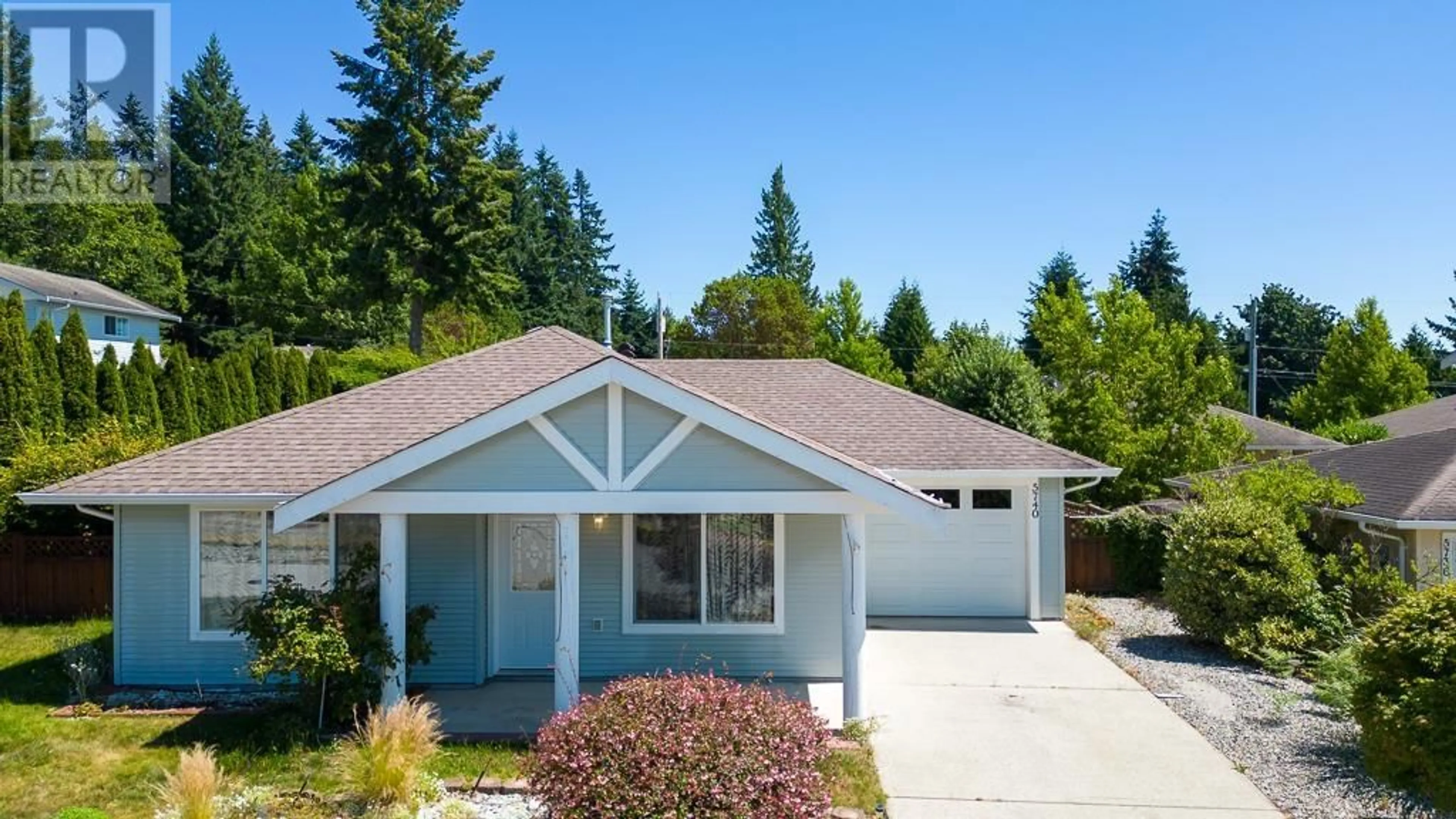 Home with vinyl exterior material, street for 5740 EMILY WAY, Sechelt British Columbia V7Z0N5