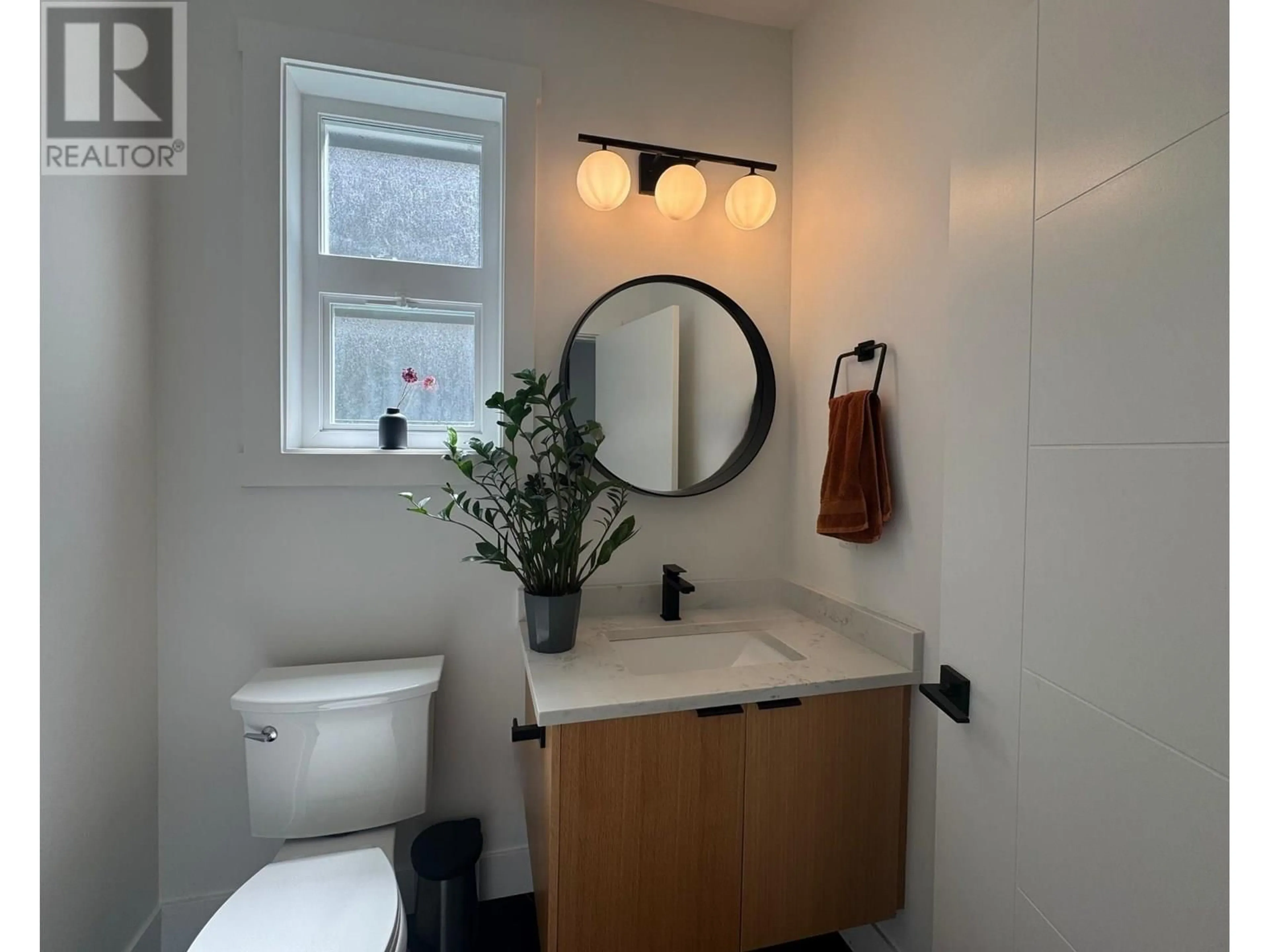 Unknown for 2043 TIYATA BOULEVARD, Pemberton British Columbia V0N2L0