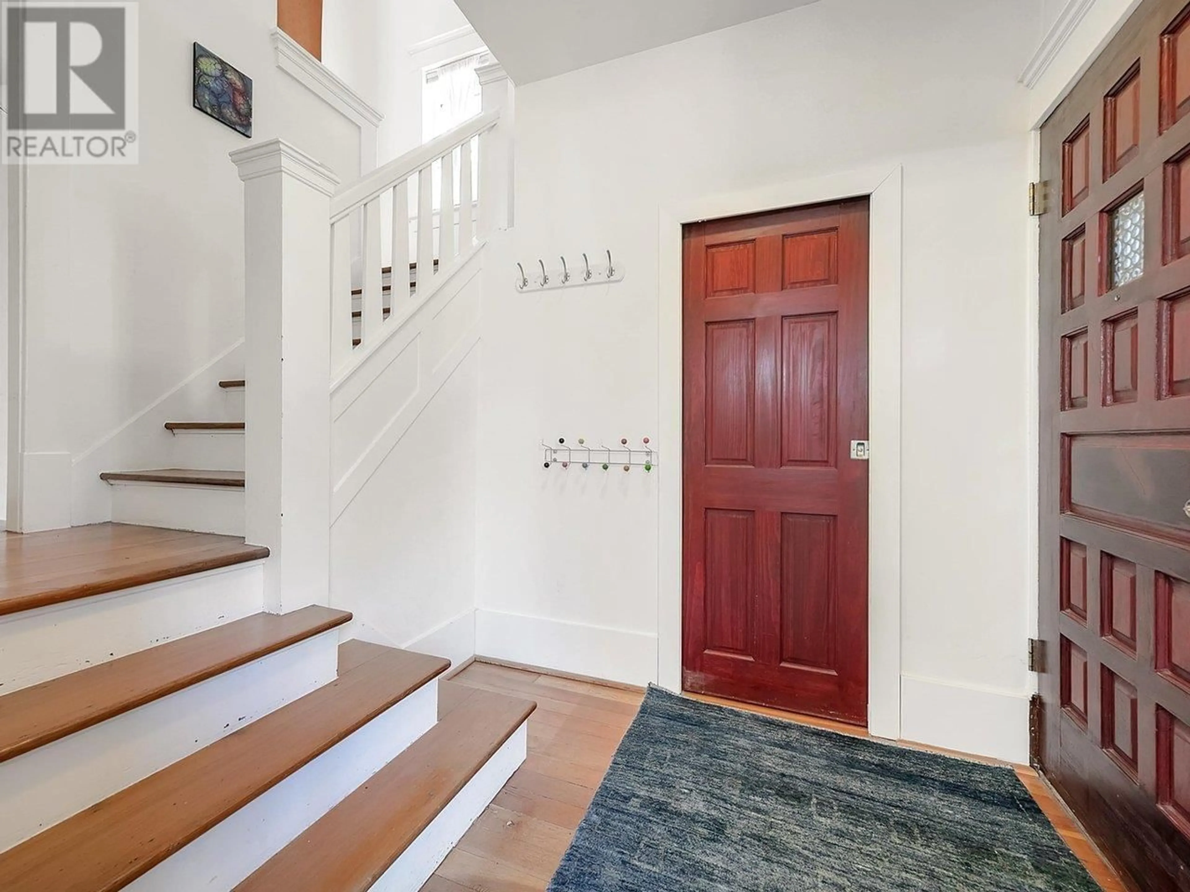 Indoor entryway for 2687 PENDER STREET, Vancouver British Columbia V5K2B6