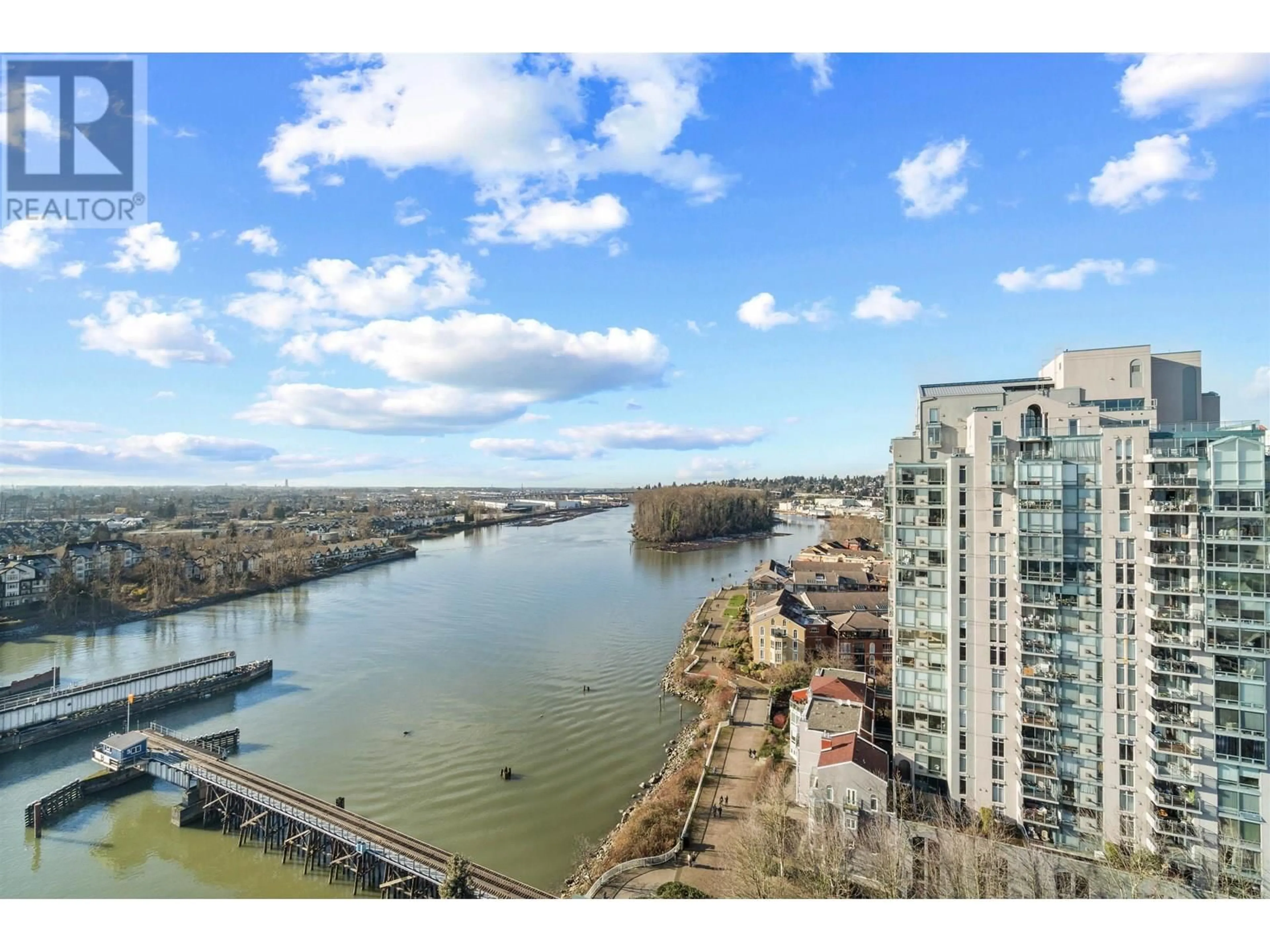 A pic from outside/outdoor area/front of a property/back of a property/a pic from drone, water/lake/river/ocean view for 1903 - 1250 QUAYSIDE DRIVE, New Westminster British Columbia V3M6E2