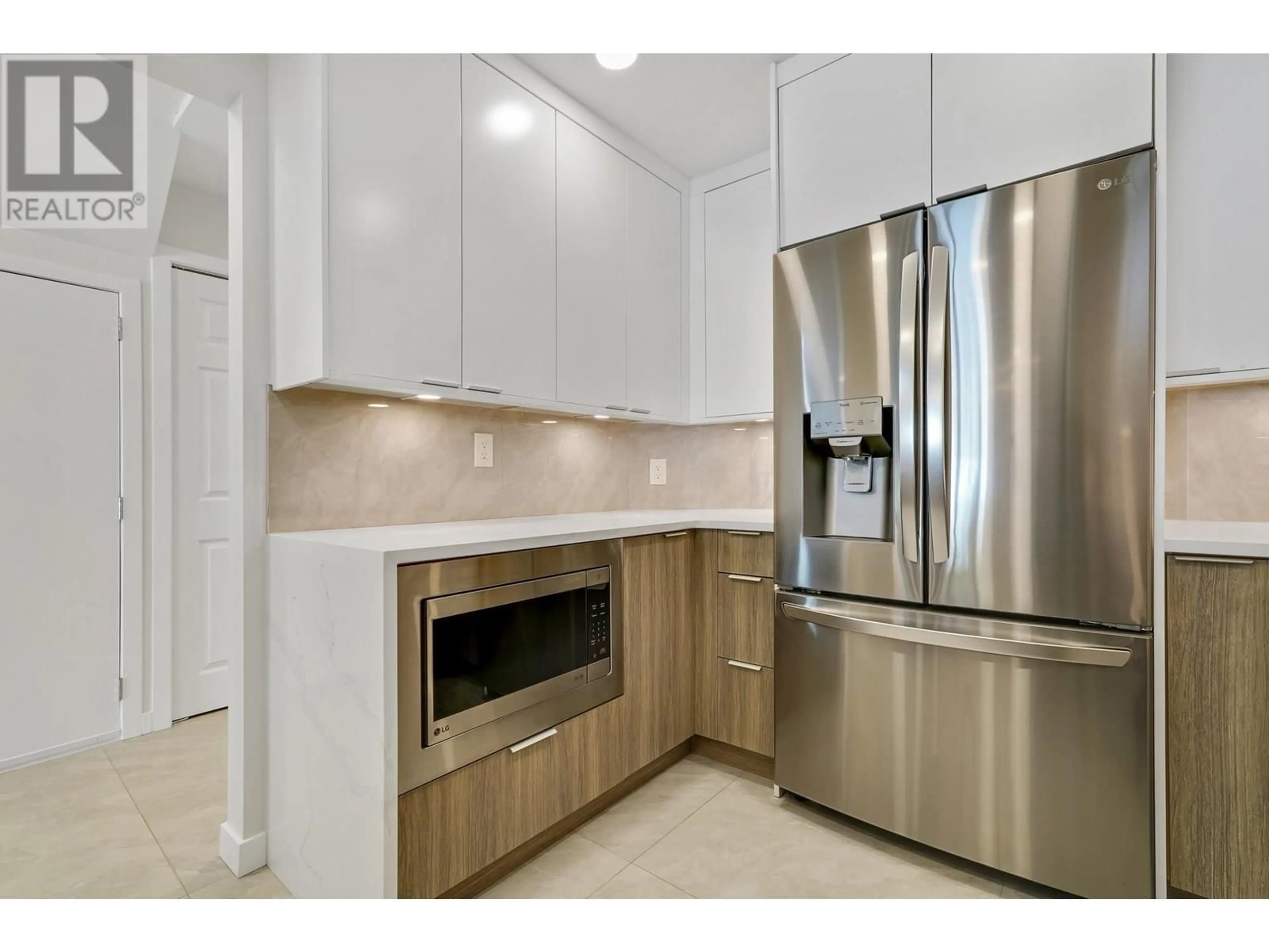 Unknown for 9 - 7760 MINORU BOULEVARD, Richmond British Columbia V6Y1Z5