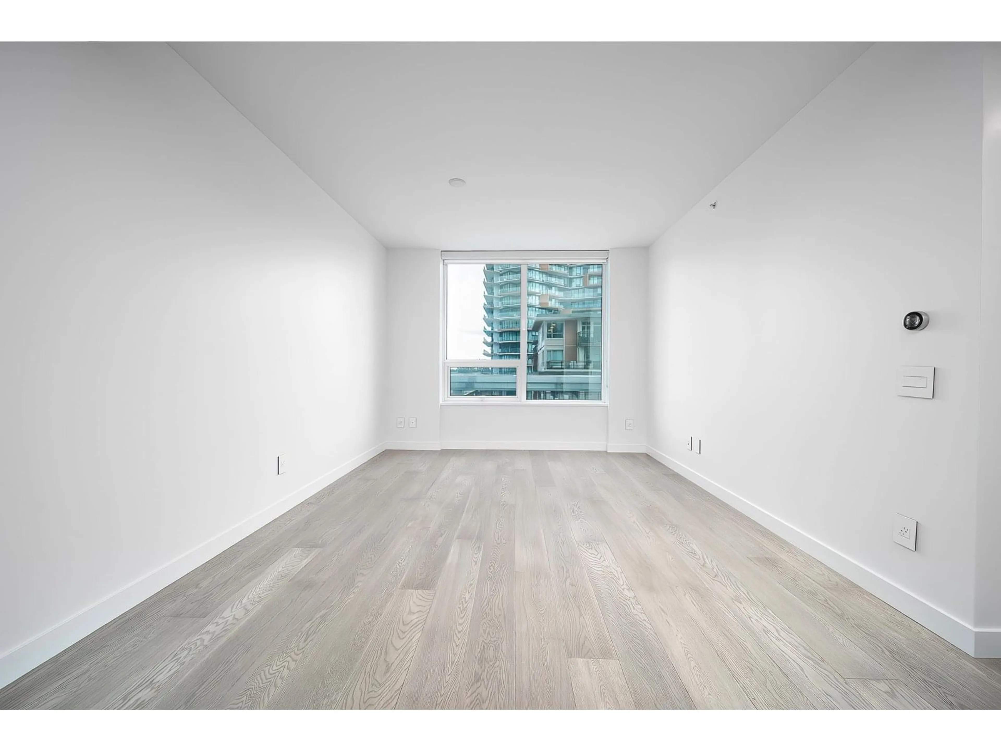 A pic of a room for 404 - 1441 JOHNSTON, White Rock British Columbia V4B3Z4