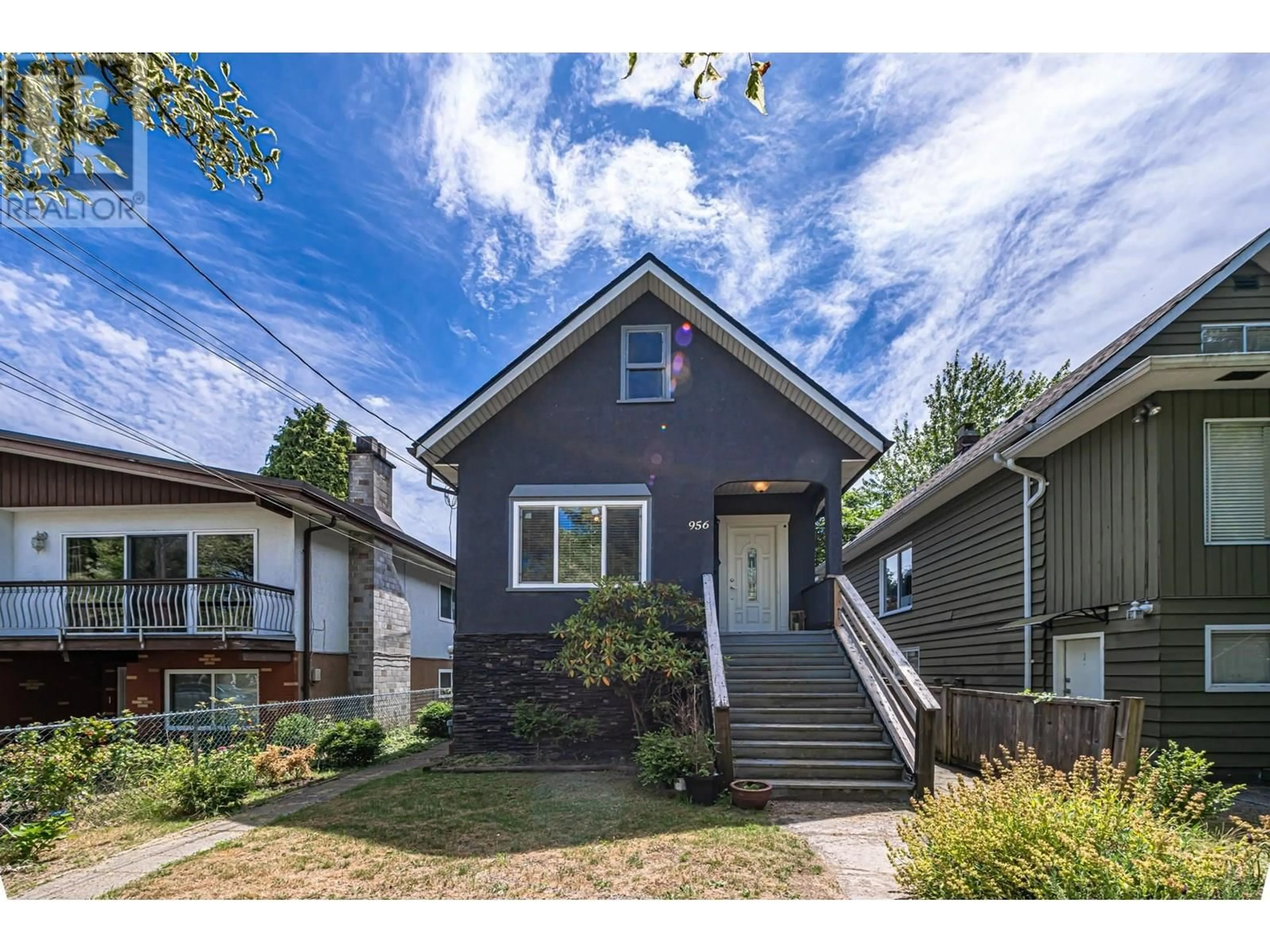 Home with vinyl exterior material, street for 956 54TH AVENUE, Vancouver British Columbia V5X1L7