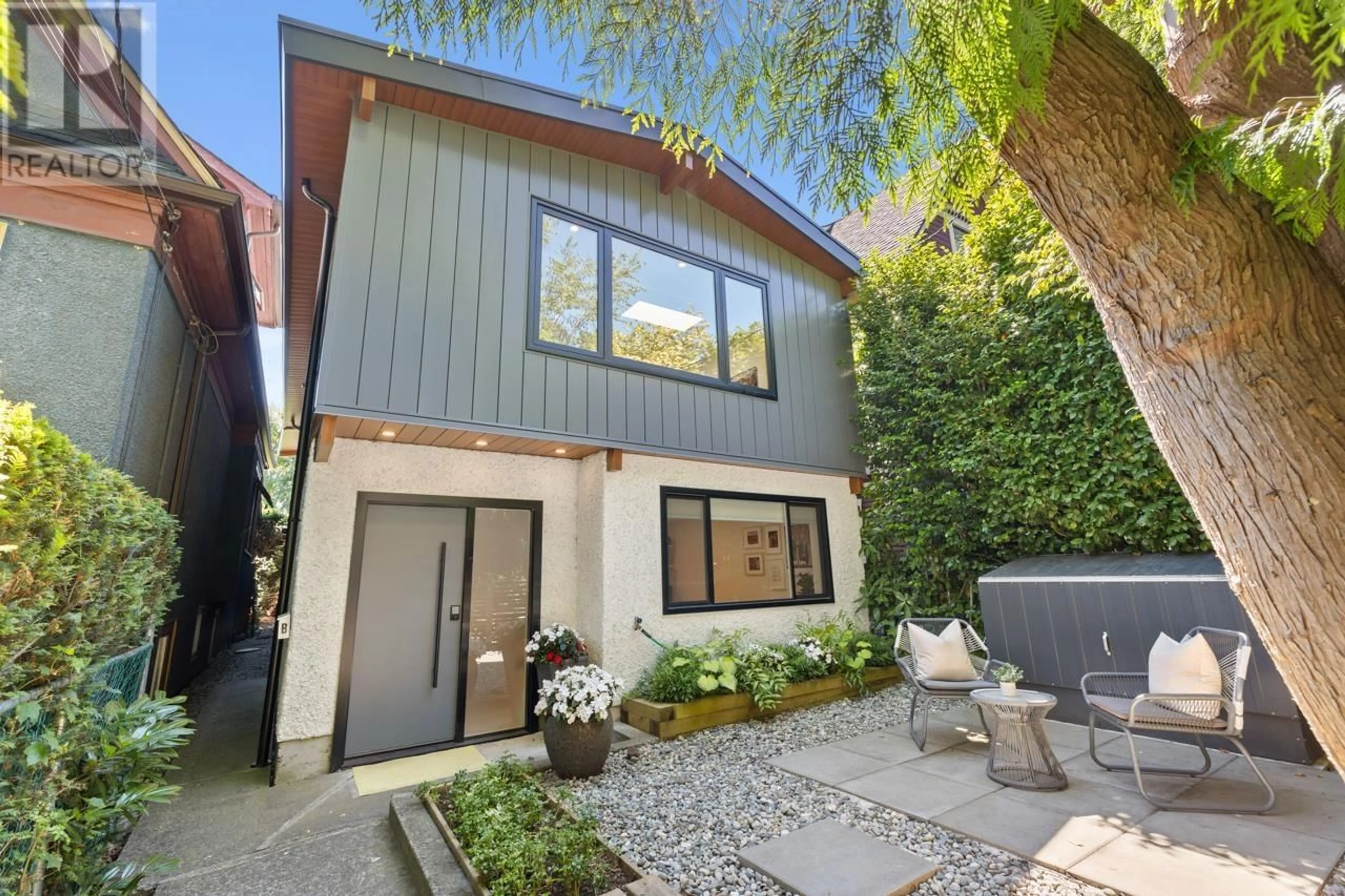 Home with brick exterior material, street for 1346 15TH AVENUE, Vancouver British Columbia V5N2E4